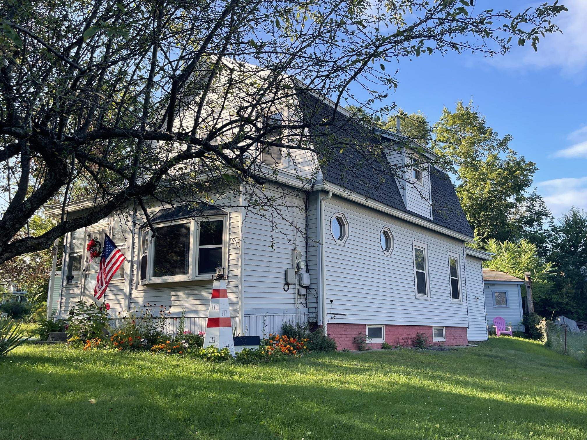 2nd image of 51 Schoool St, Randolph, VT 05060 | MLS# 5106653