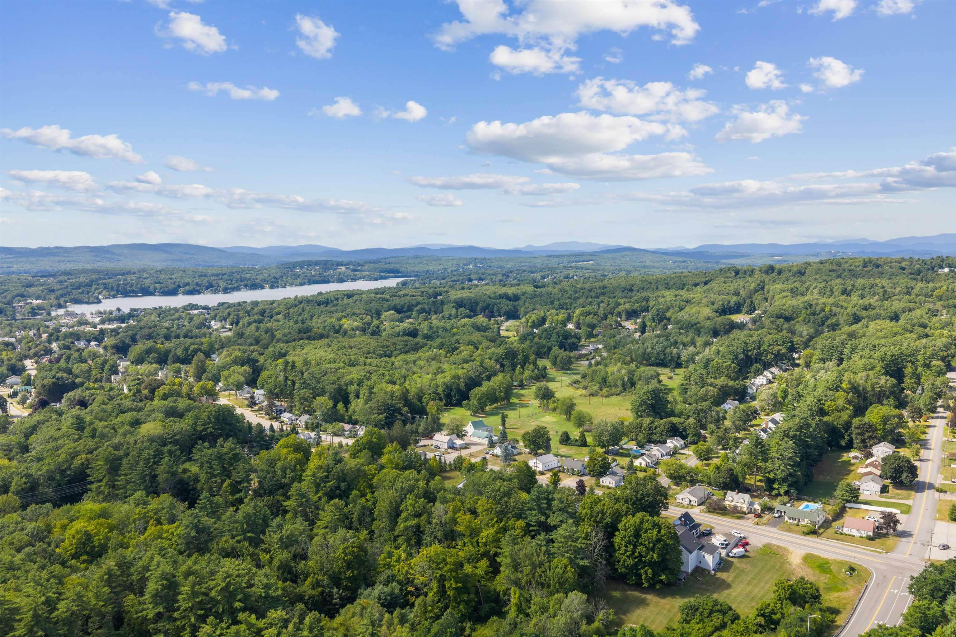 7 Ridgewood Ave, Gilford, NH 03249