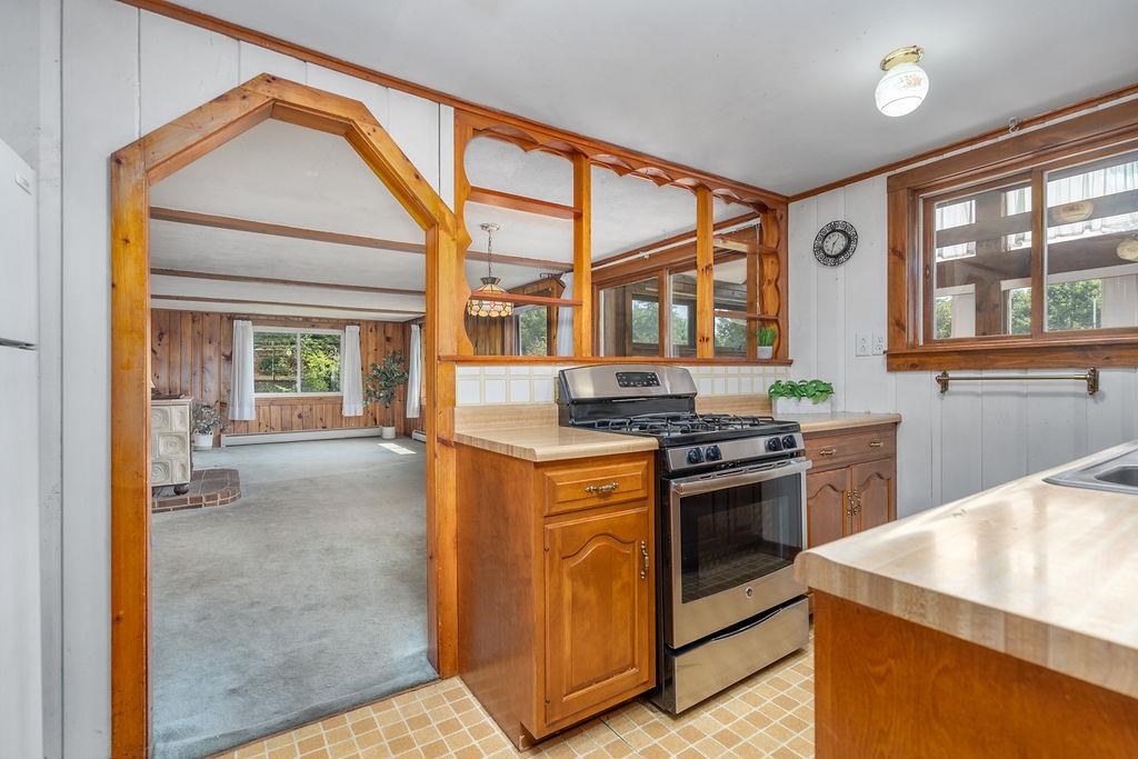 794 Province Rd, Strafford, NH 03884