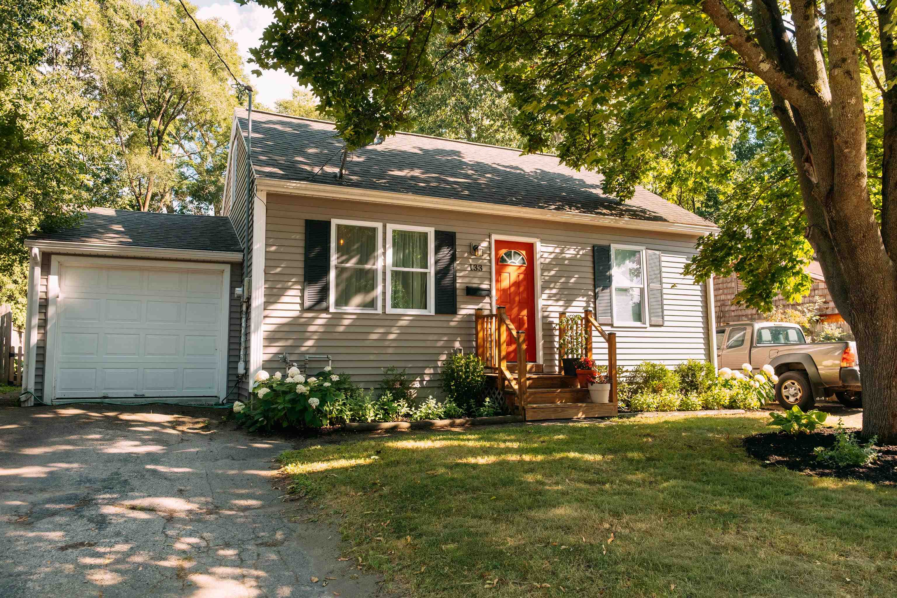 35th image of 133 Woodbury Rd, Burlington, VT 05401 | MLS# 5106663