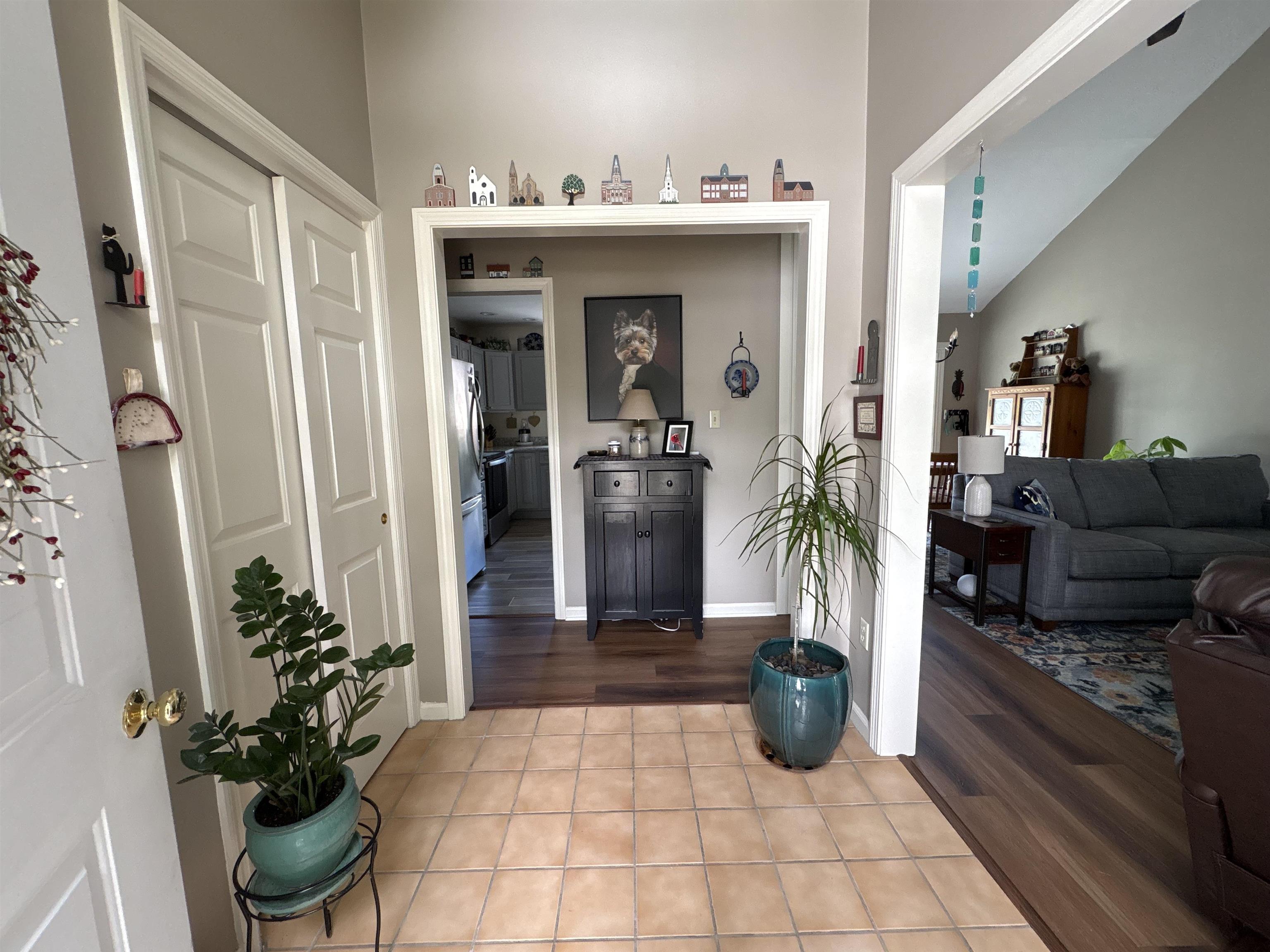 40 Windsor Ct, Keene, NH 03431