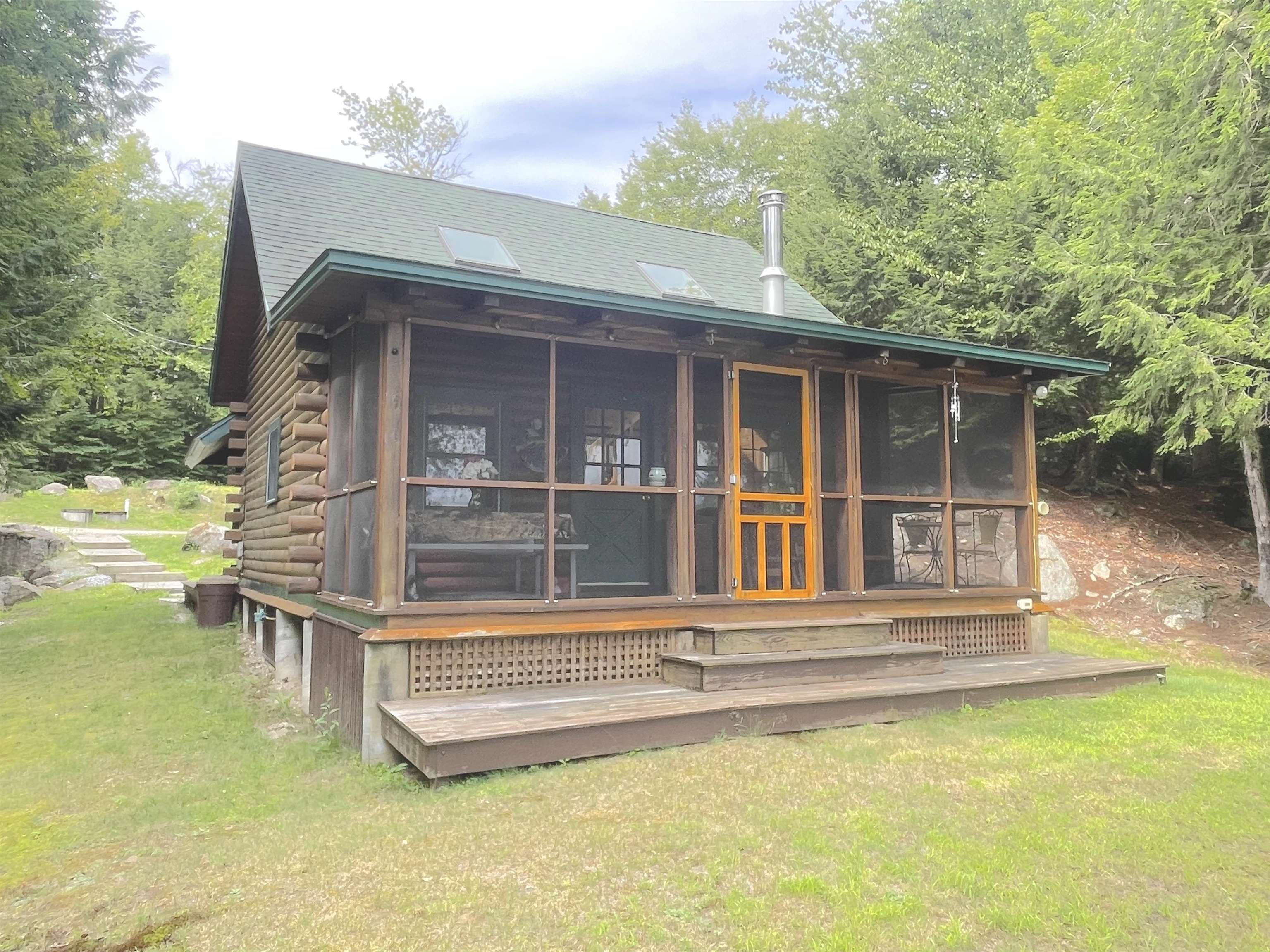 232 Tigola Trl, Stoddard, NH 03464