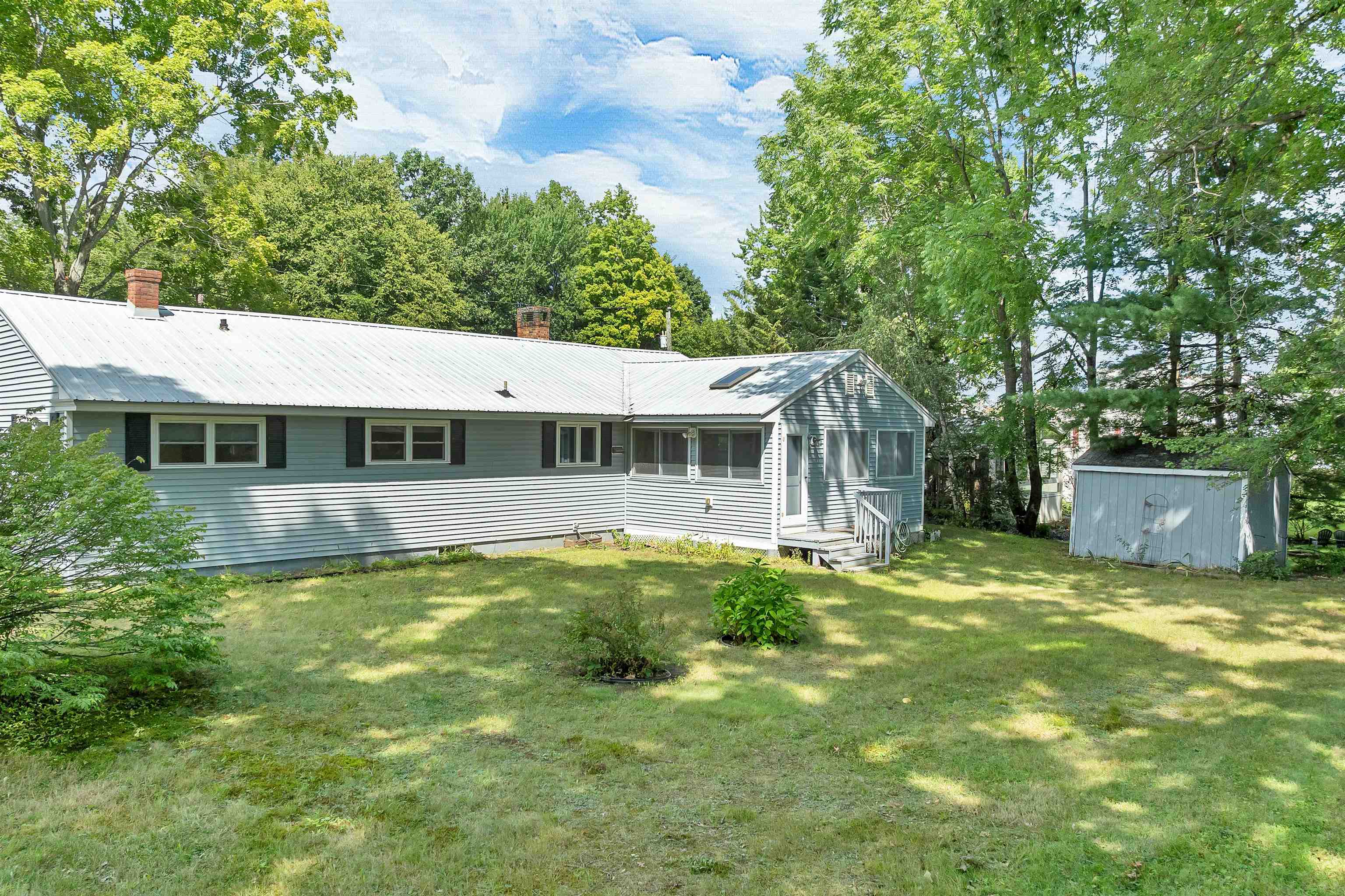 36 Rowell St, Laconia, NH 03246