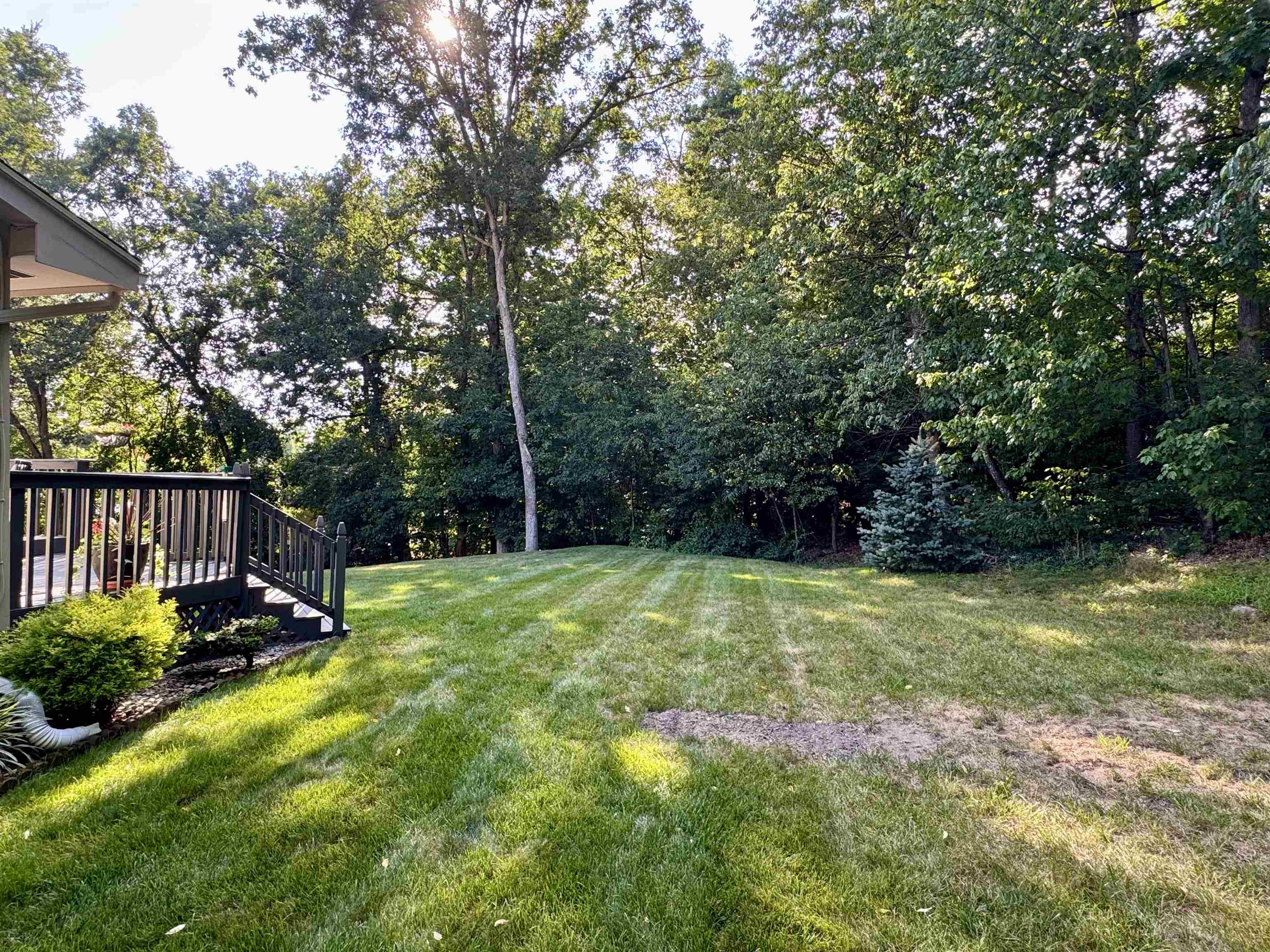 6 Quincy Ln, Merrimack, NH 03054