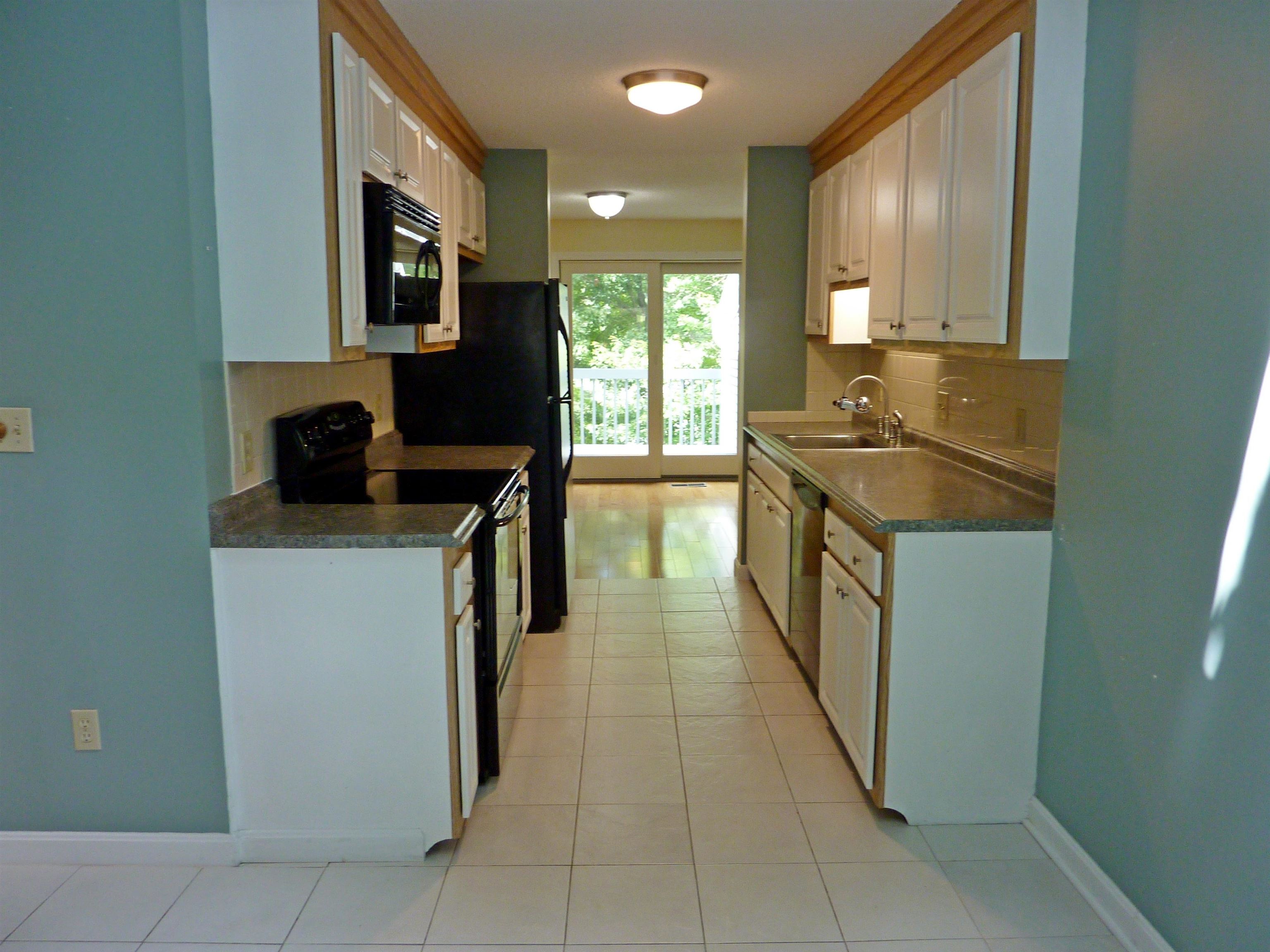 23 Aster Ct, Nashua, NH 03062