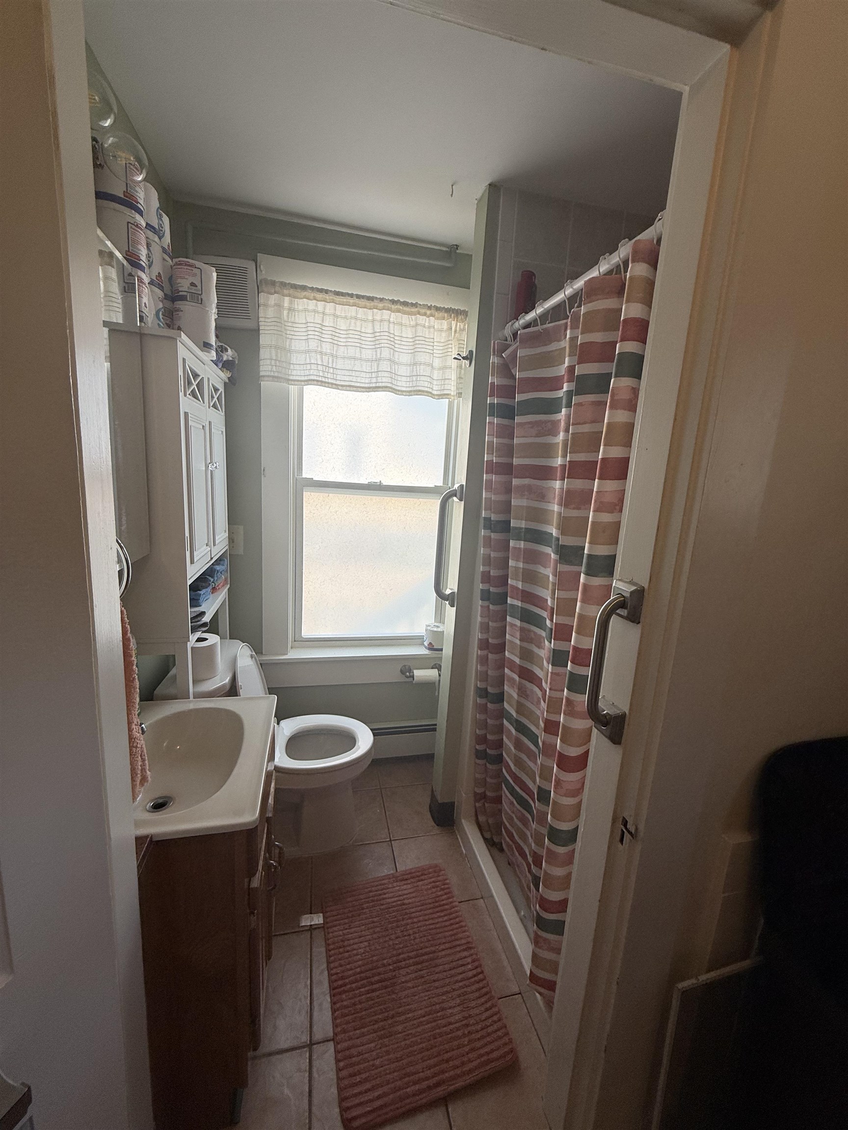 6 Church St, Rochester, NH 03839