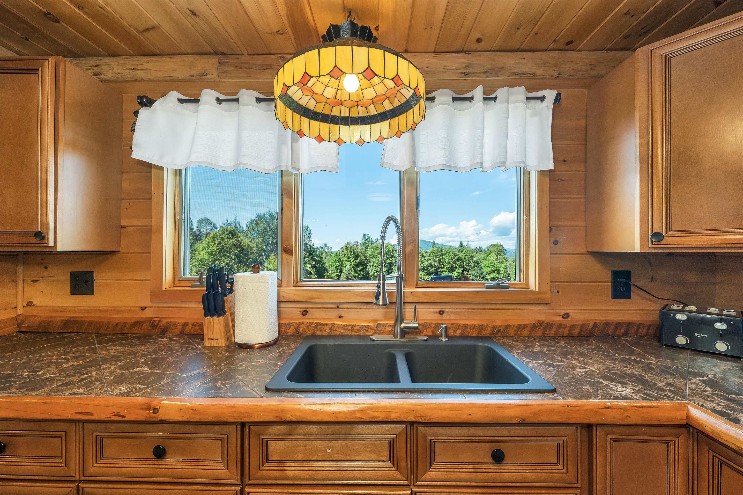 3rd image of 100 North Rd, Jefferson, NH 03583 | MLS# 5106693