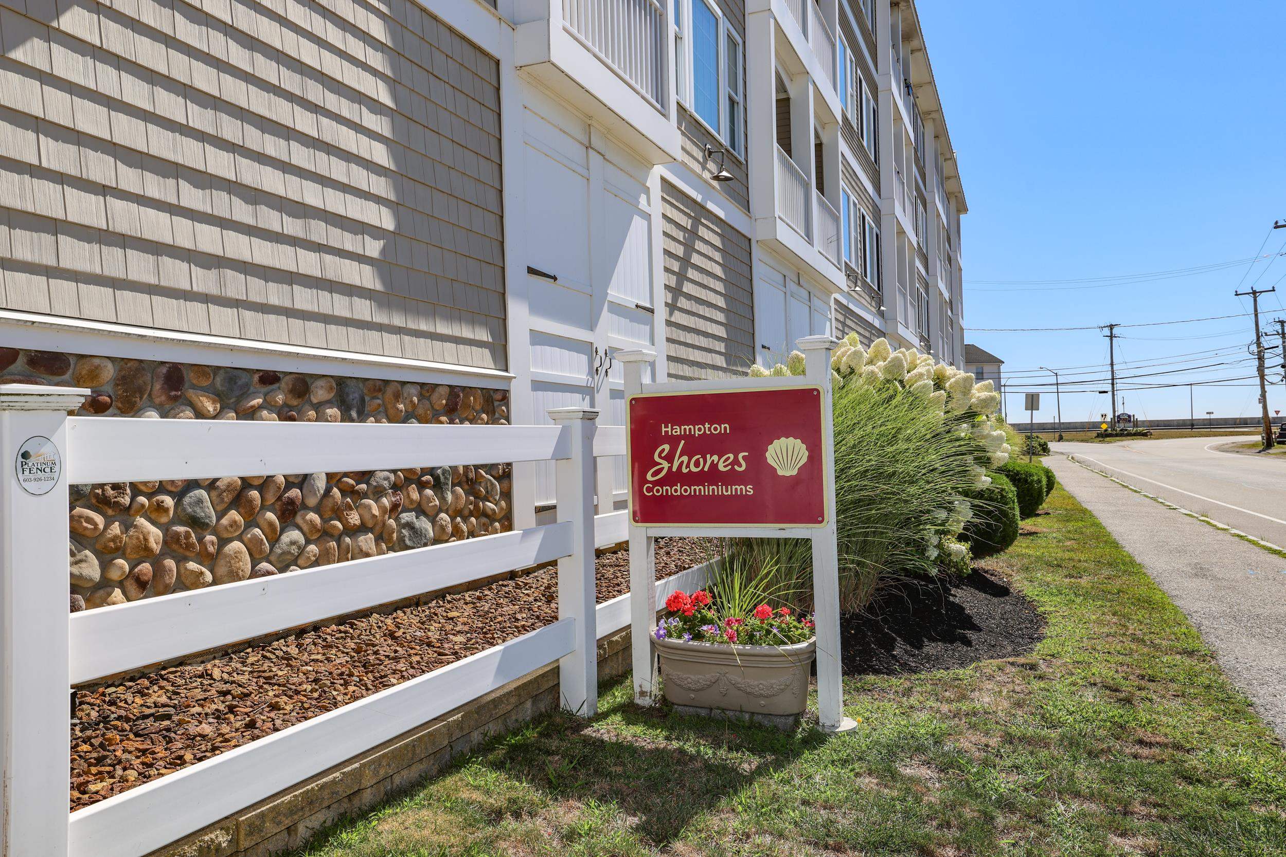 580 Winnacunnet Rd #105, Hampton, NH 03842