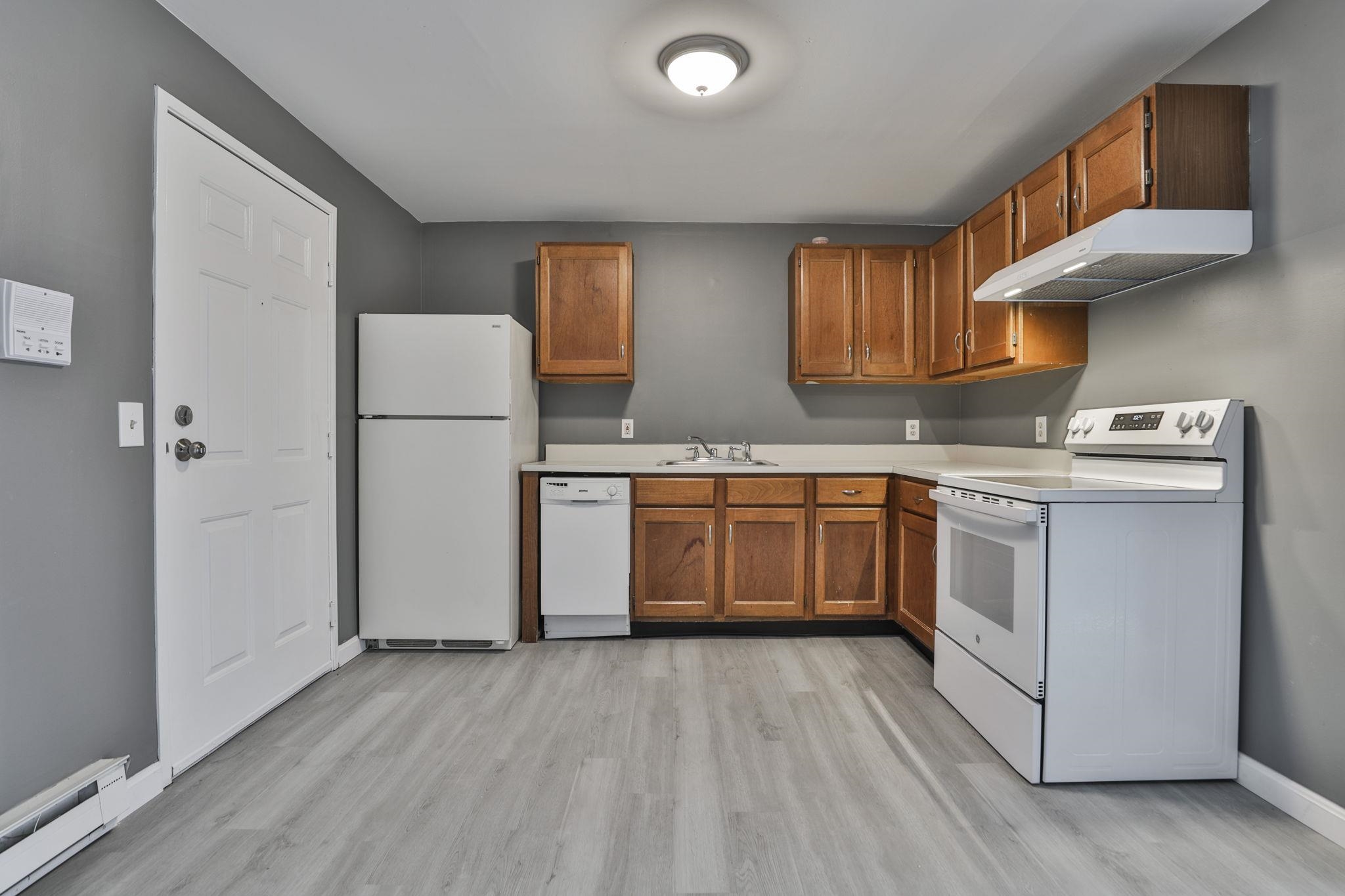 12 East Side Dr #19, Concord, NH 03301
