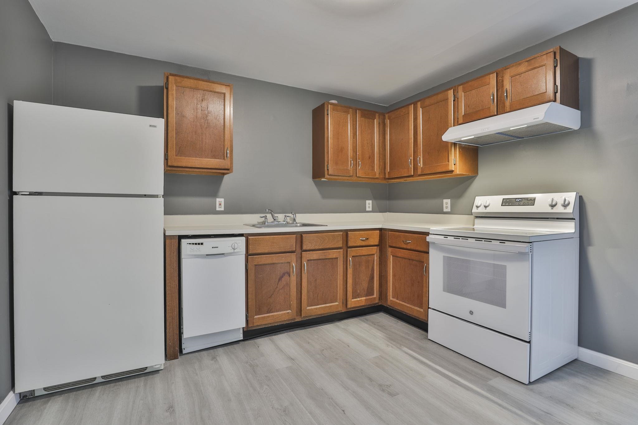 12 East Side Dr #19, Concord, NH 03301