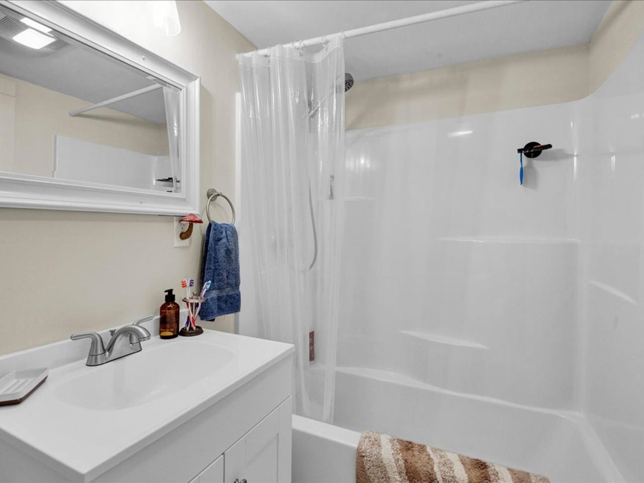 2-Bedroom Unit 26073416