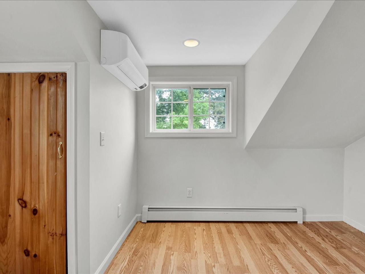 3-Bedroom Unit 26073447