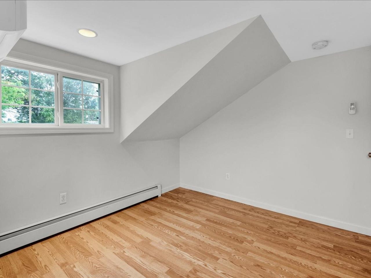 3-Bedroom Unit 26073449