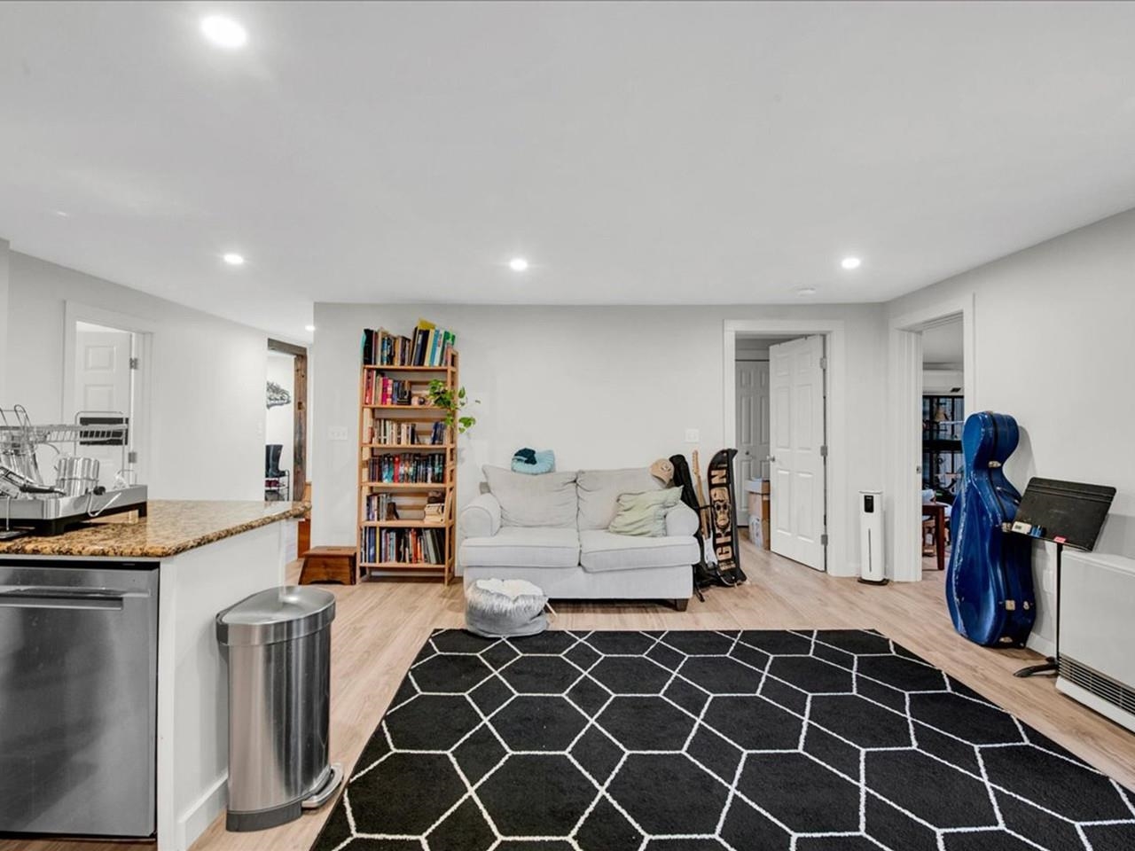 2-Bedroom Unit 26073412