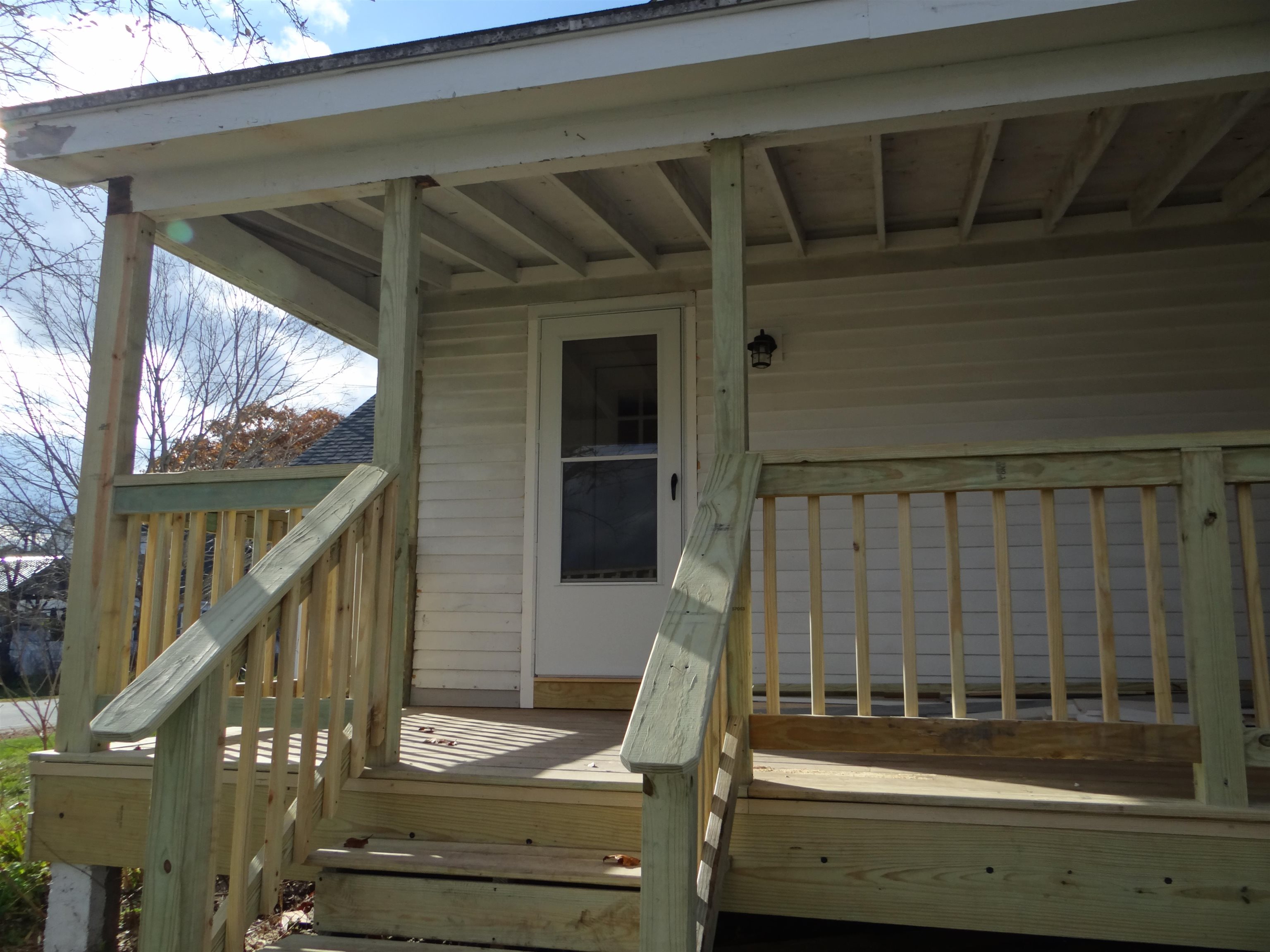 25 B School St #25B, Canaan, NH 03741