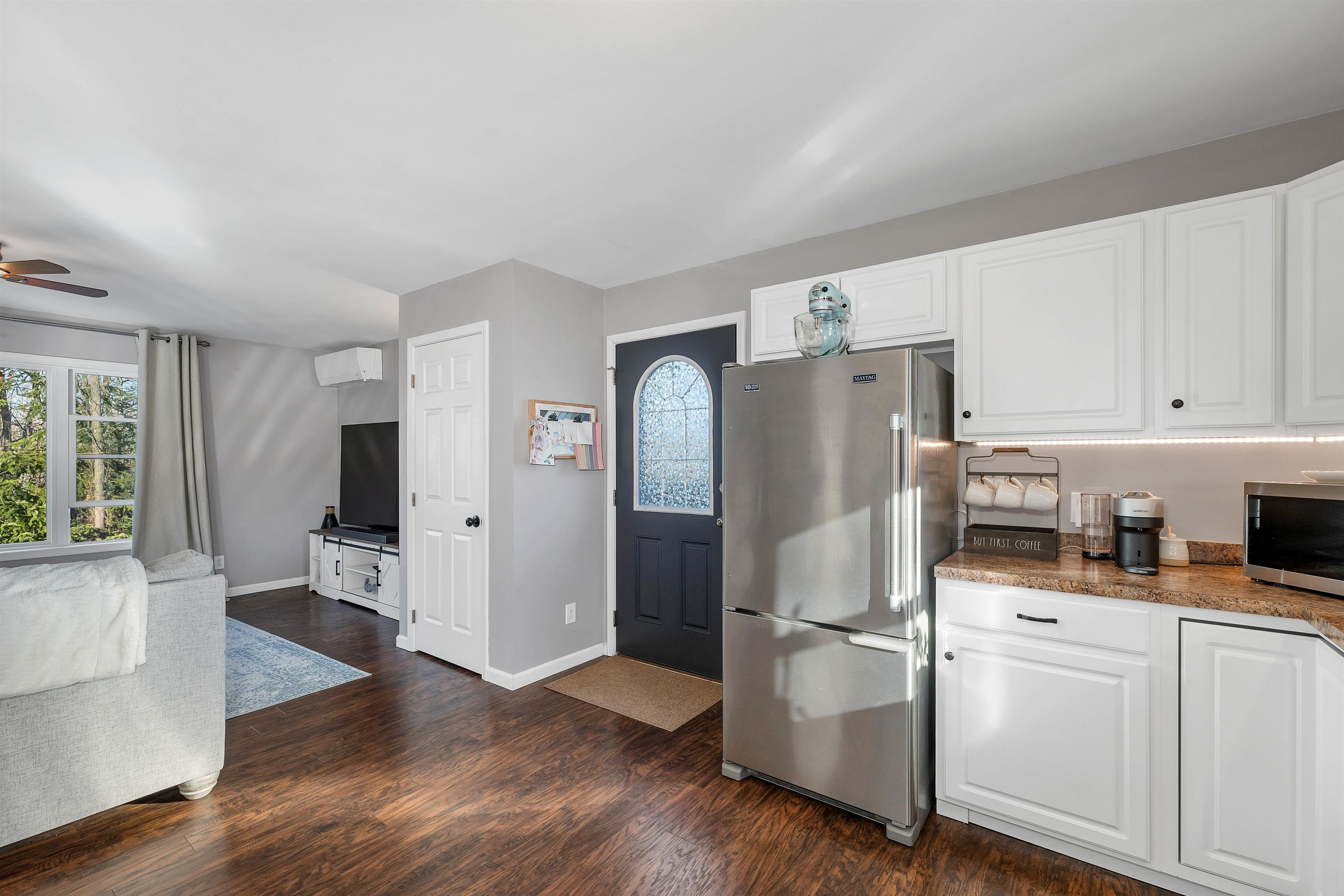 730 Bradford Rd, Newport, NH 03773