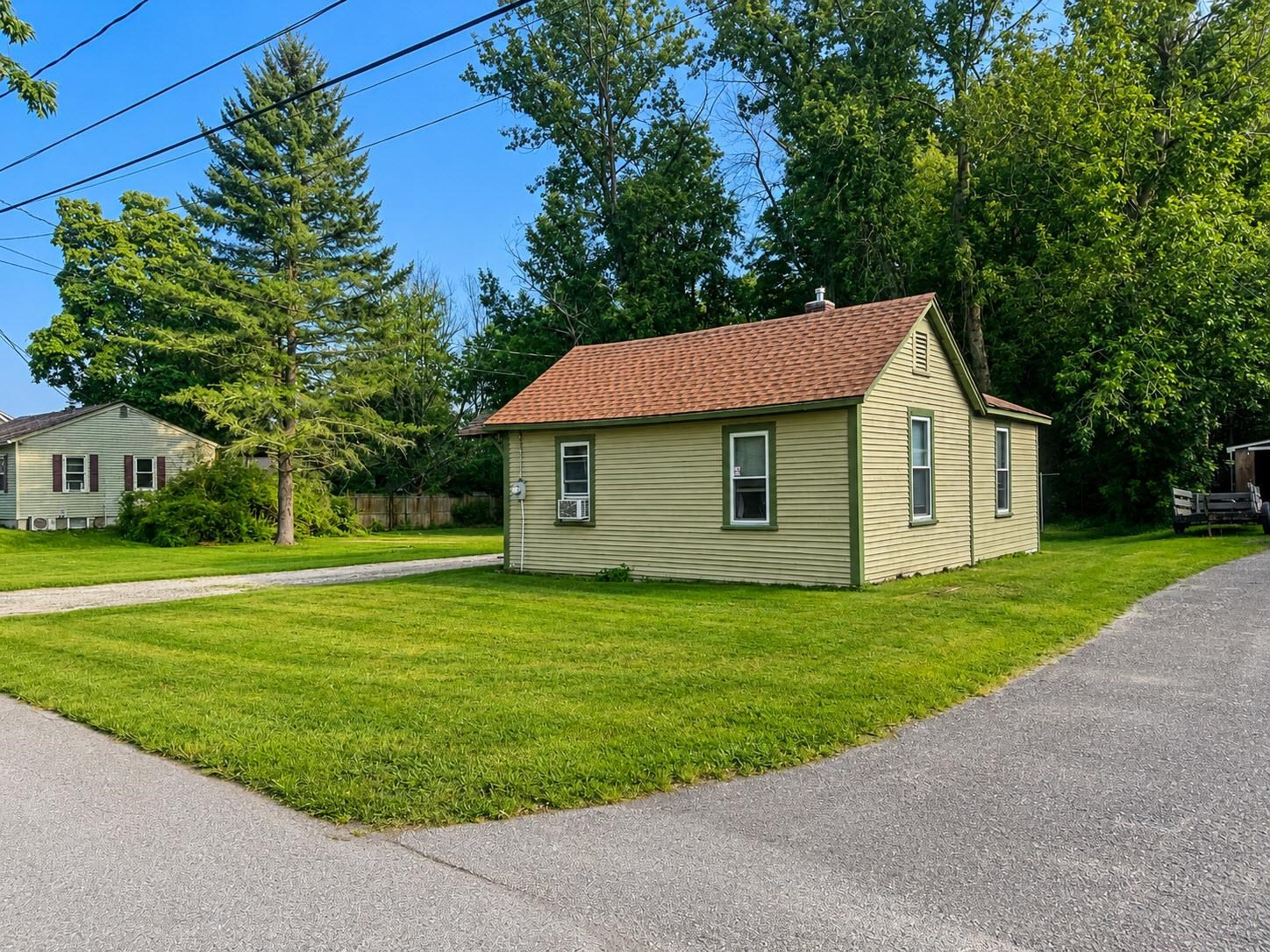 22 Wetmore St, Keene, NH 03431