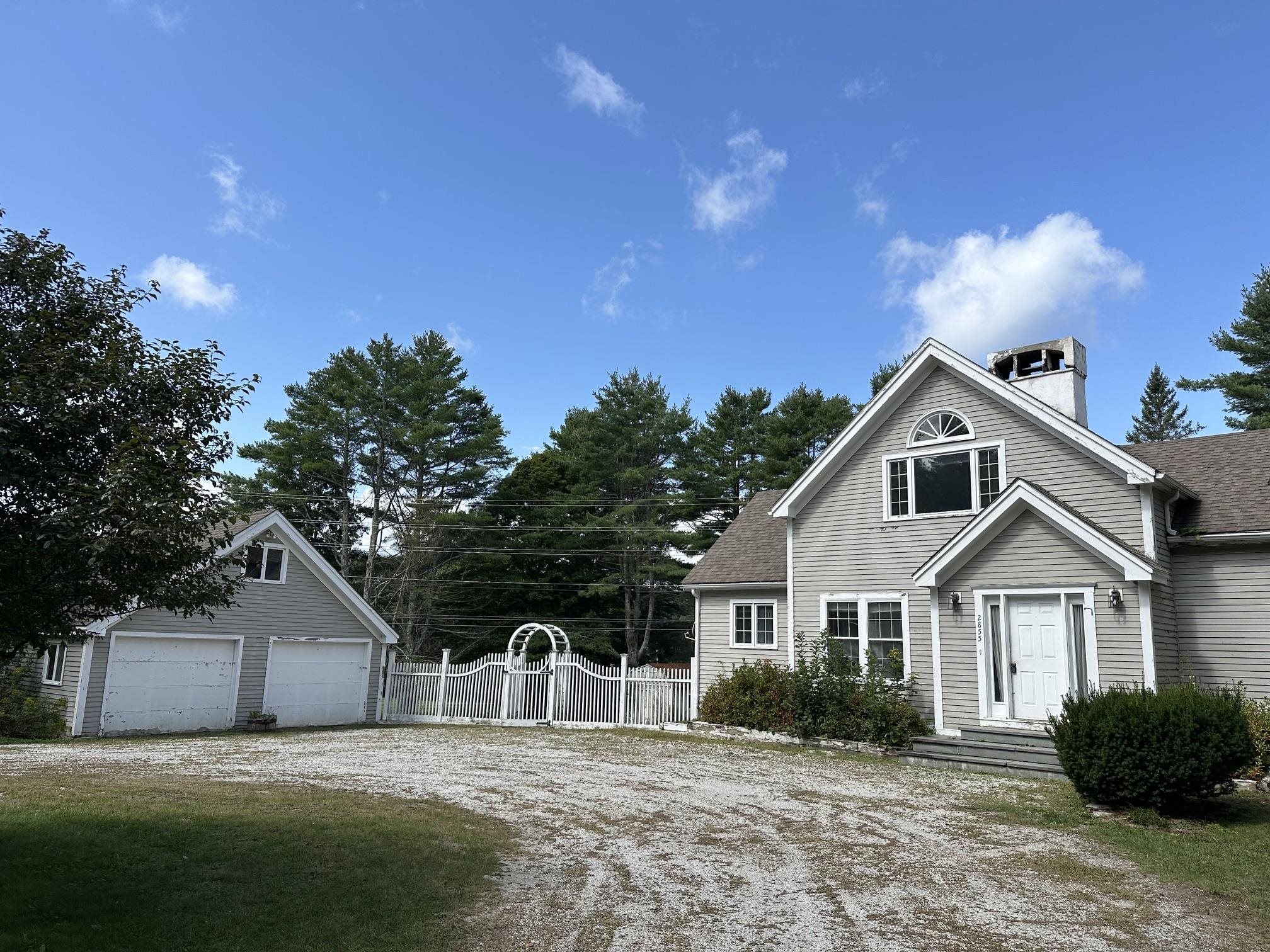 Photo 3 of Single family home for sale at 2855 Thompsonburg Rd, Londonderry, VT 05155 | MLS# 5106736 | Listing updated on 2026-10-07
