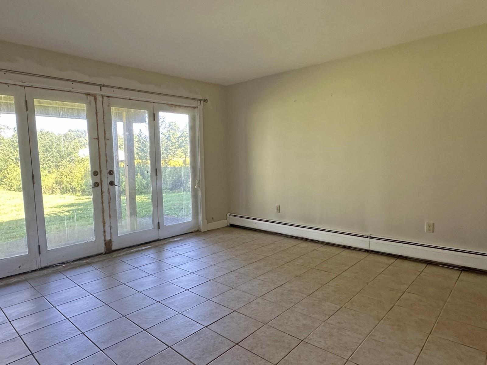 Lower Level Baedroom with Walkout Slider (#4 of 4)