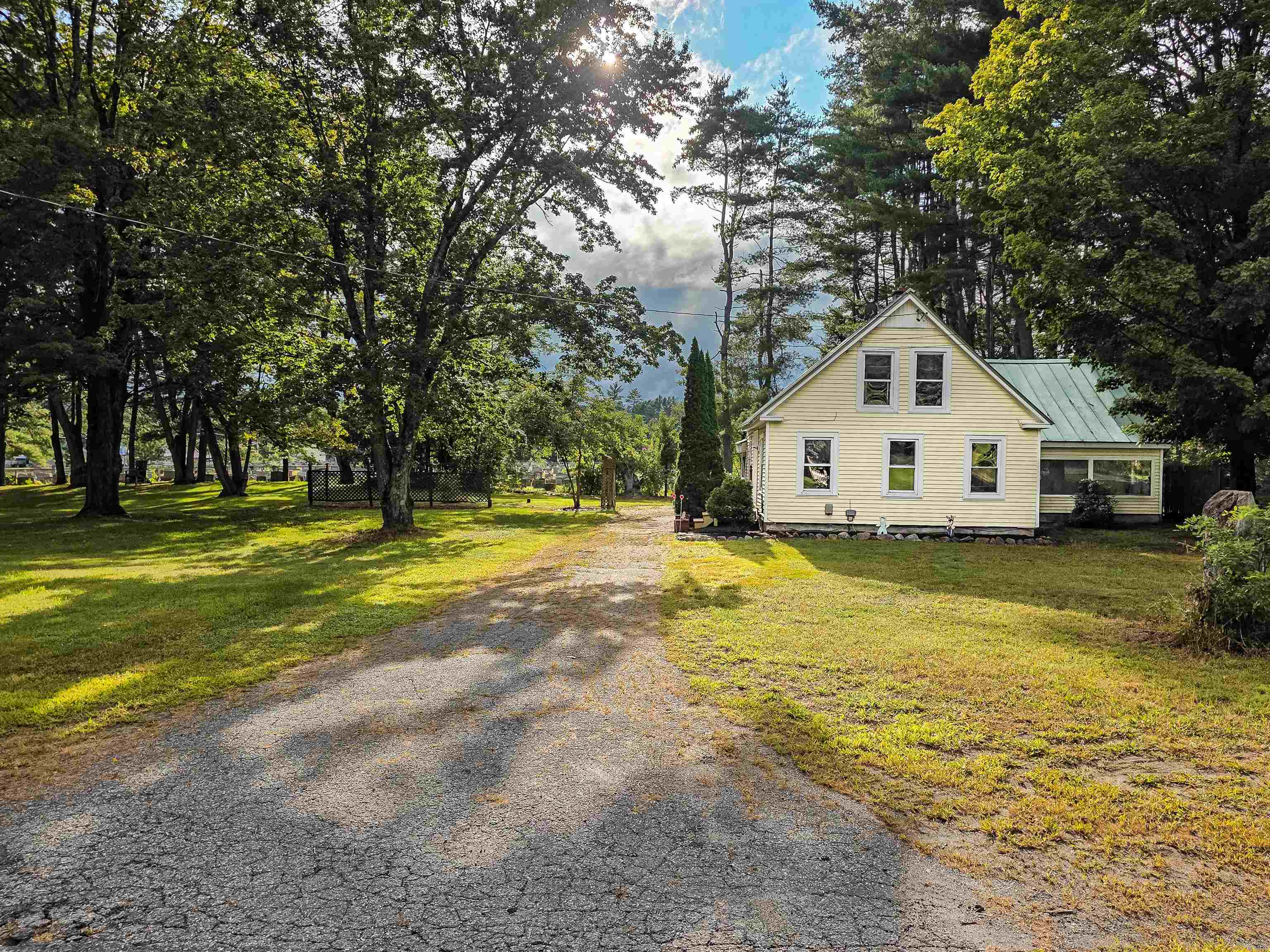 108 Old Church Rd, Claremont, NH 03743