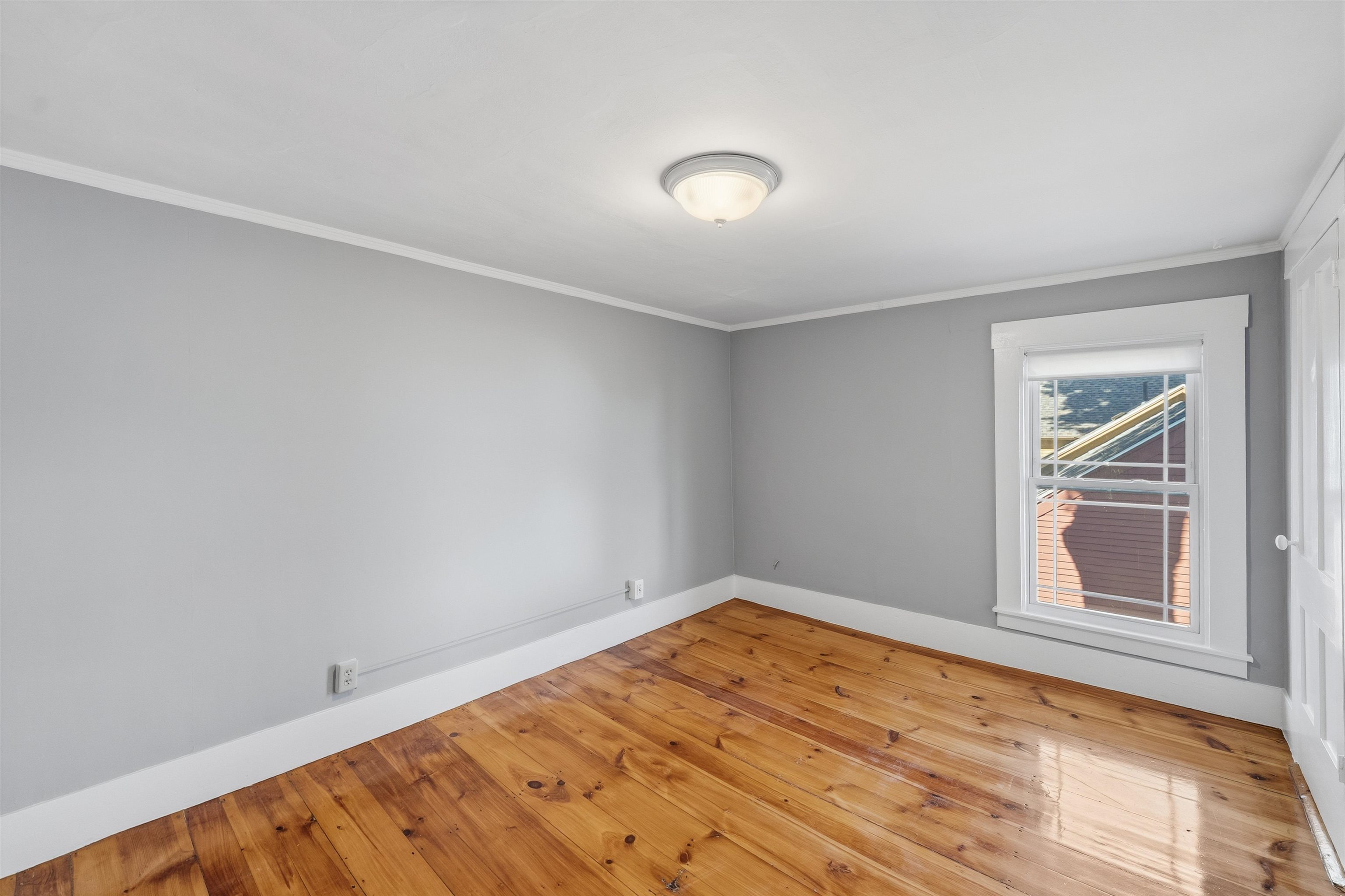 41 Beacon St, Concord, NH 03301