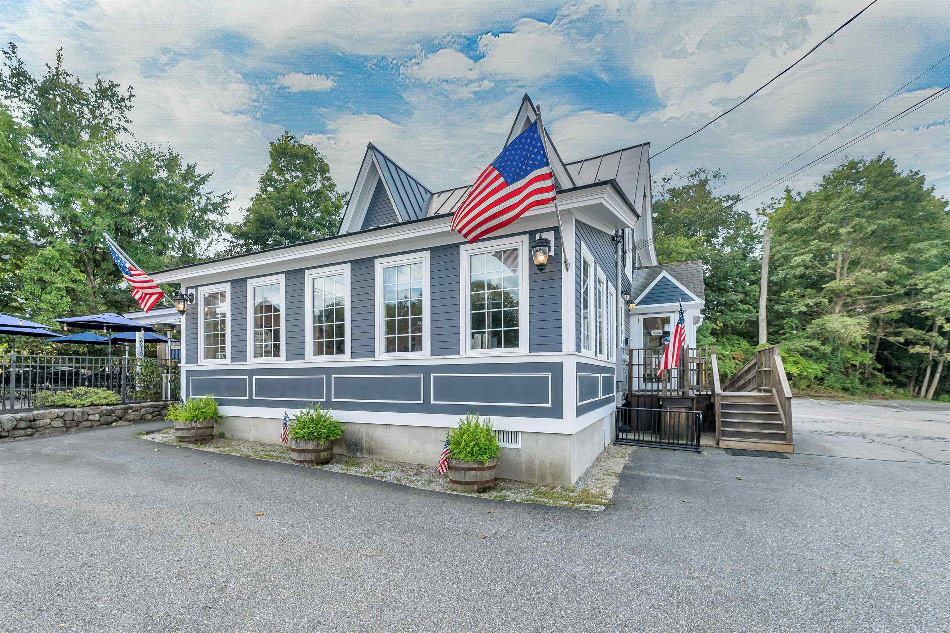 40 Main St, Goffstown, NH 03045