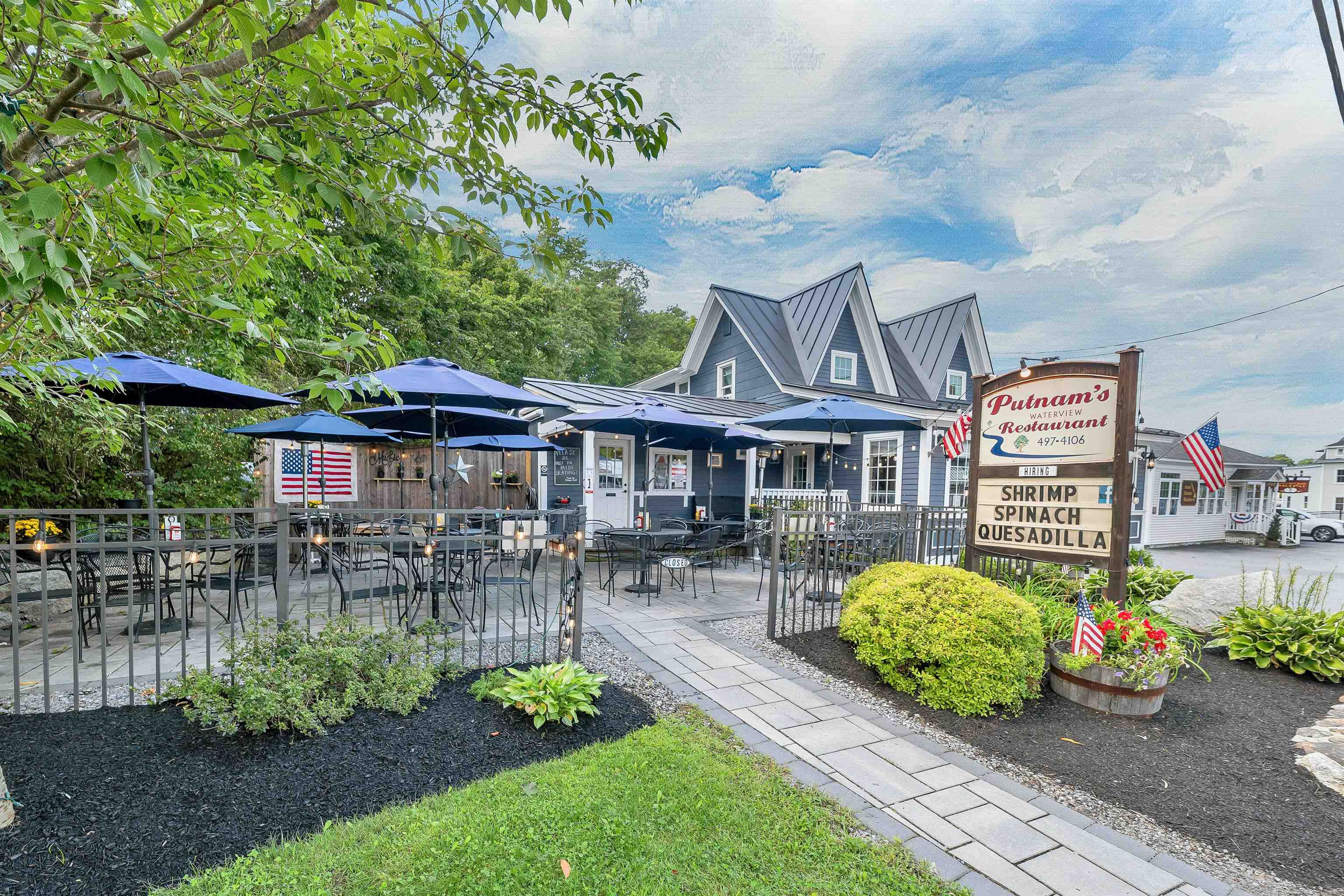 40 Main St, Goffstown, NH 03045
