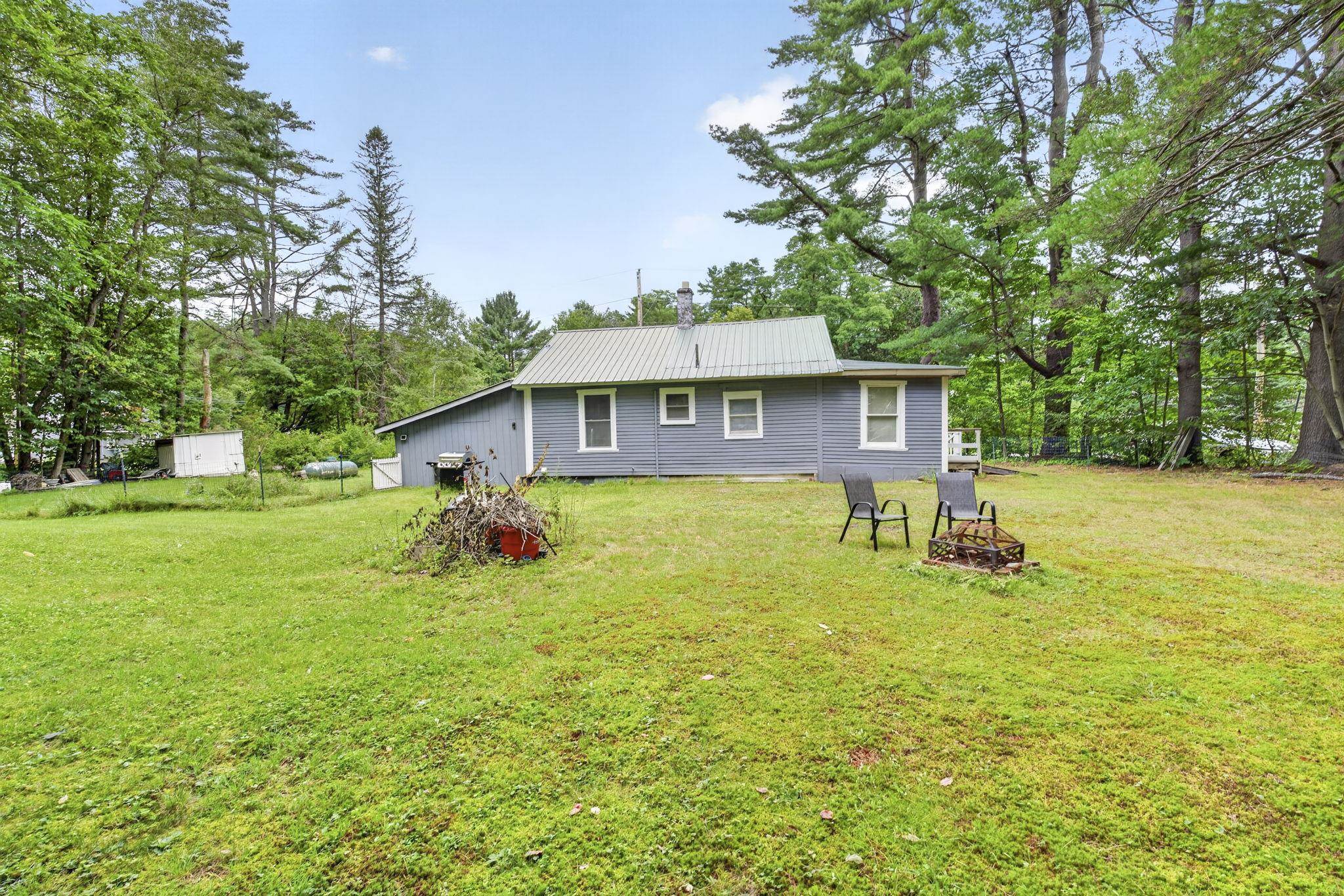 5 Girard Ave, Claremont, NH 03743