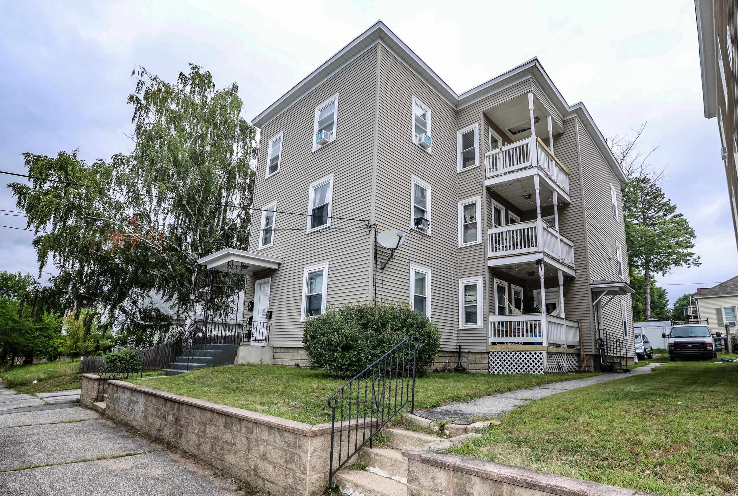 67 Wilson St, Manchester, NH 03103