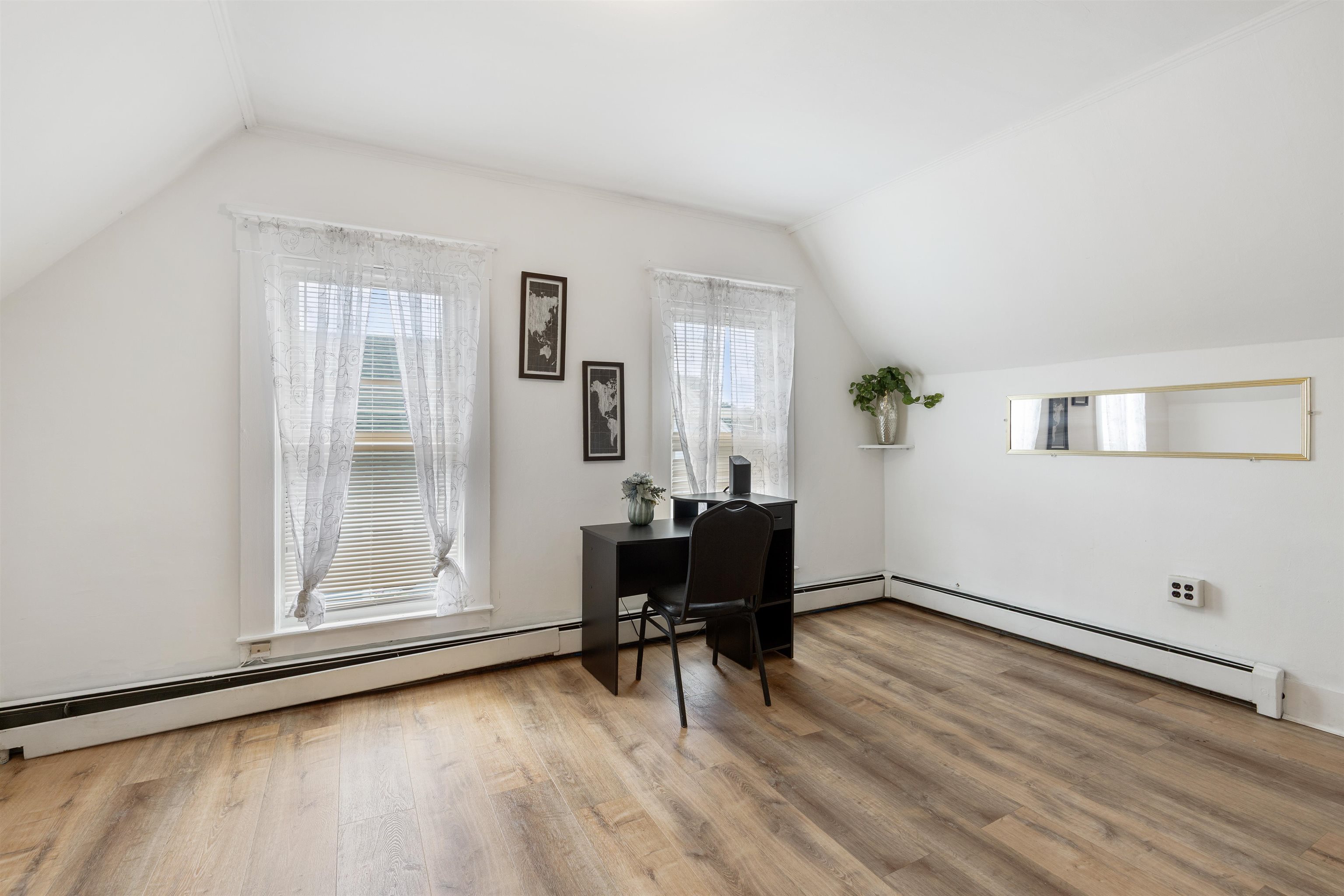 16 Parkhurst, Lebanon, NH 03766