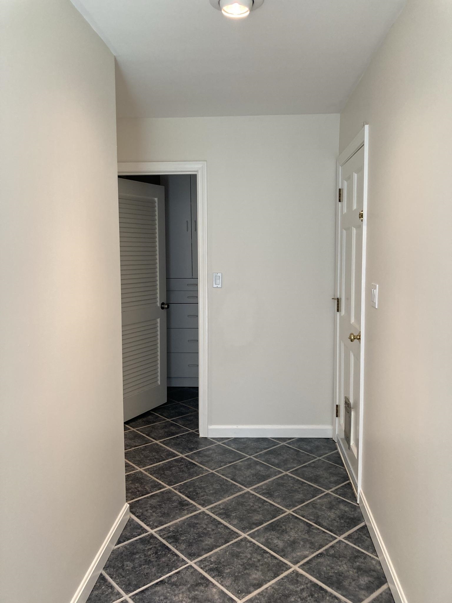 16 Windsor Blvd, Londonderry, NH 03053