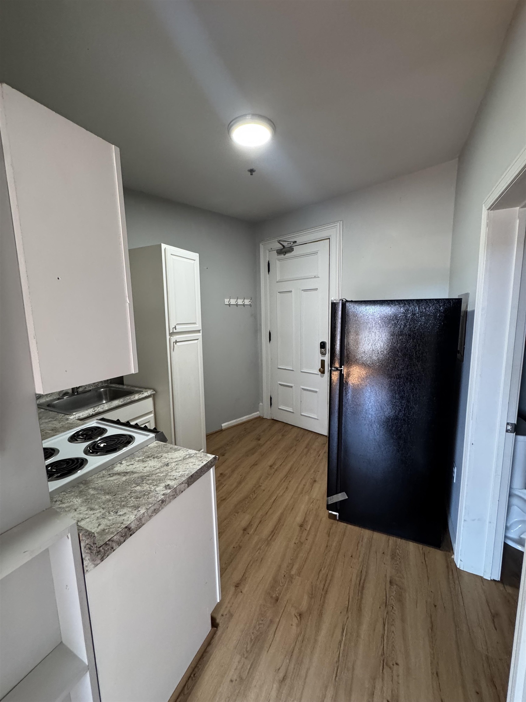 2 Central Sq #204, Keene, NH 03431