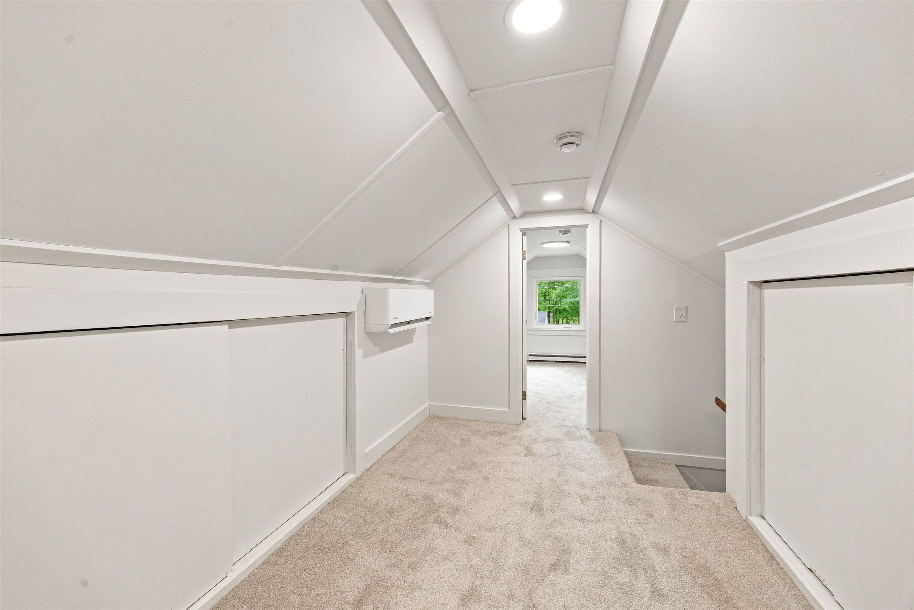 3 Sylvester St, Concord, NH 03301