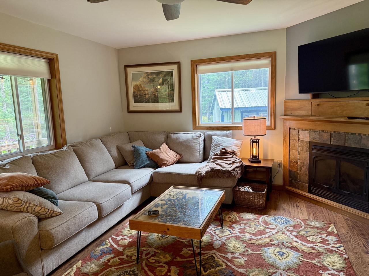 Cozy room with gas fireplace