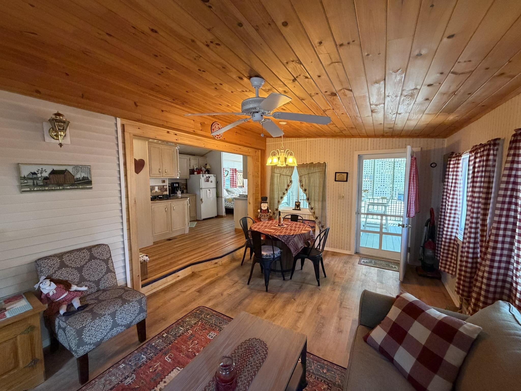 22 Pony Express Cir #44, Freedom, NH 03836