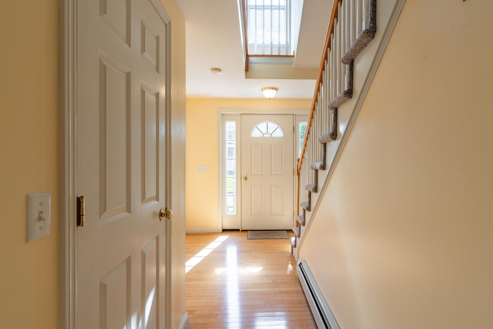4th image of 6 Nantucket Ct, Dover, NH 03820 | MLS# 5106811