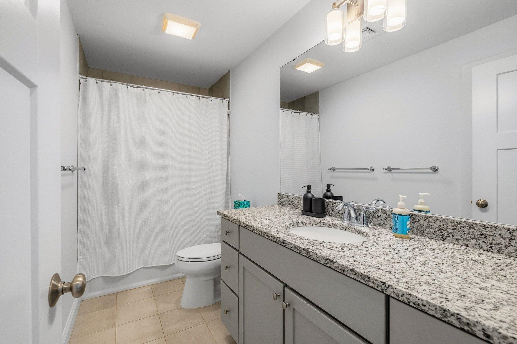 16 Richard Rd, Rye, NH 03870