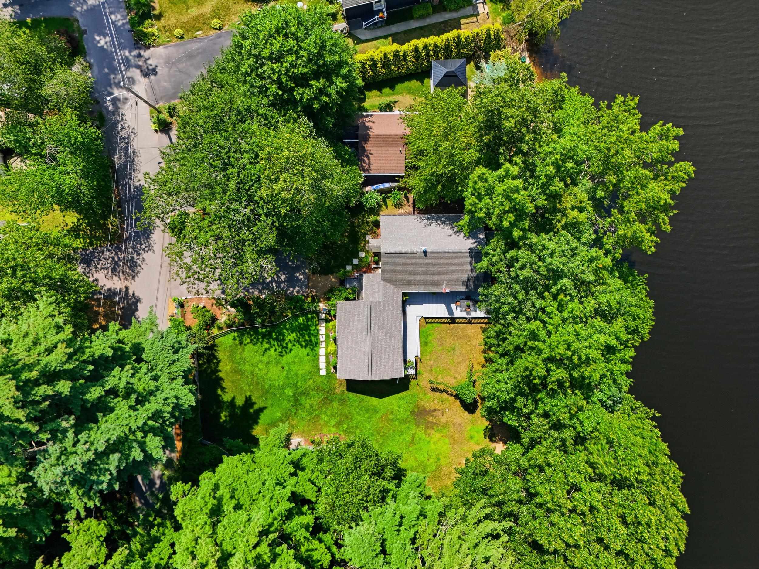 49 Millville Cir, Salem, NH 03079