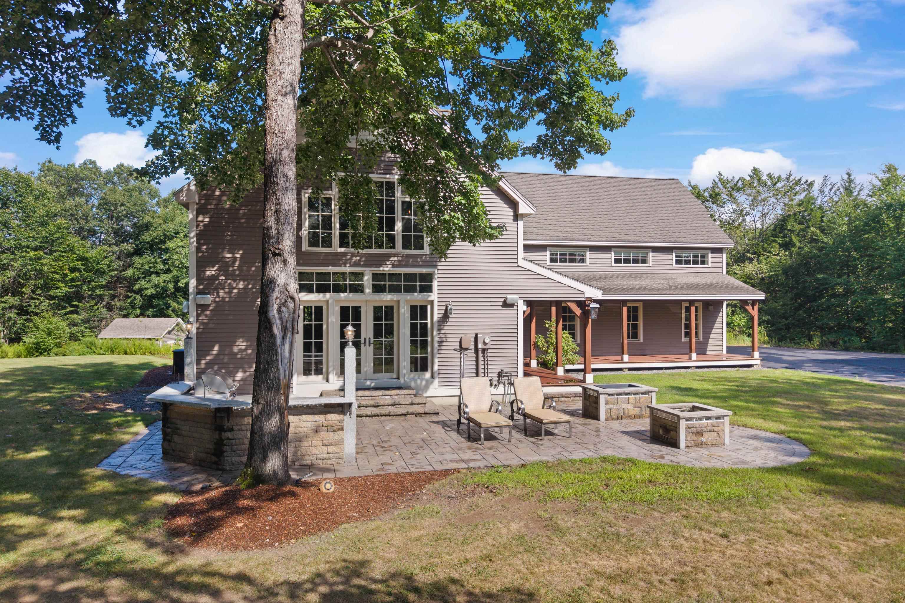 42 Moose Point Dr, Dunbarton, NH 03046