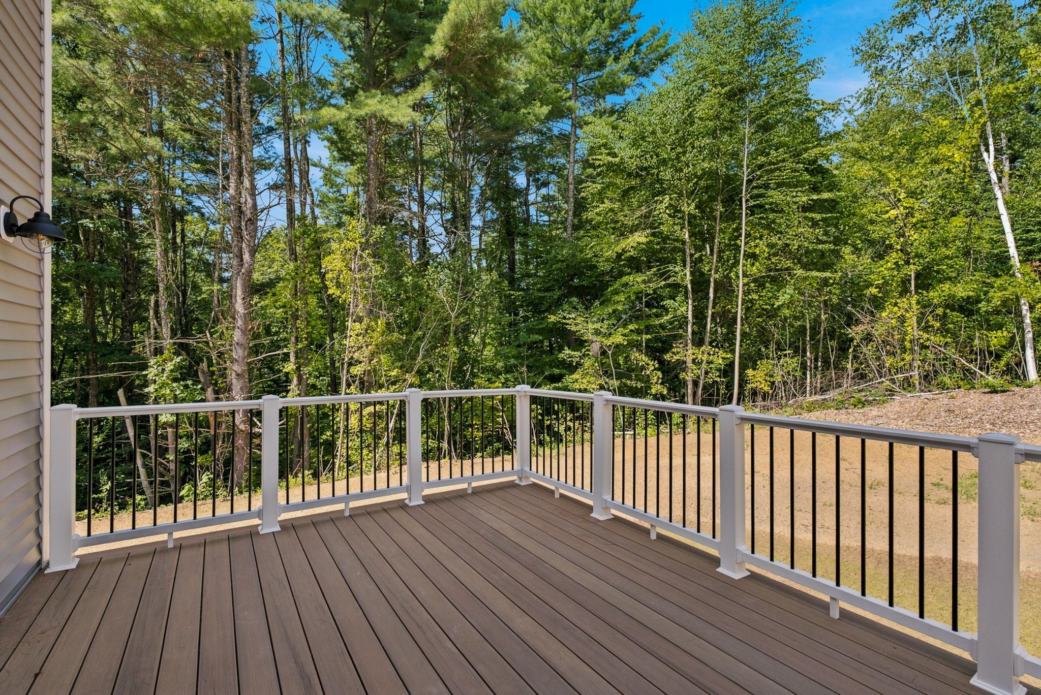 12 x 16 Deck