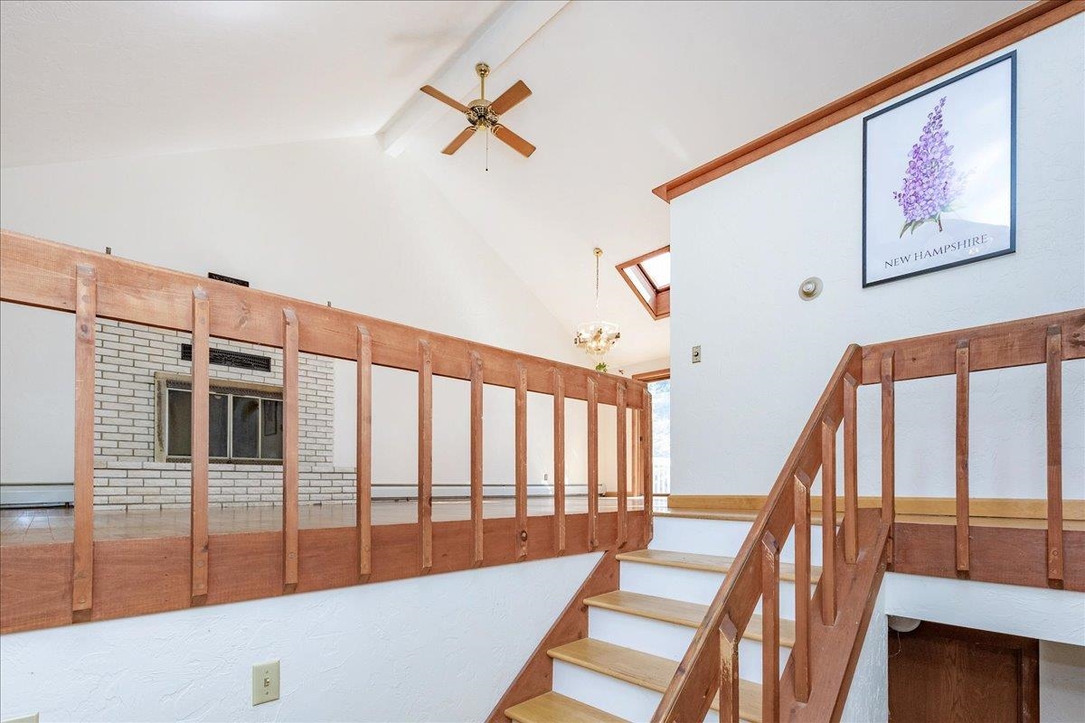 69 Peaslee Rd, Merrimack, NH 03054