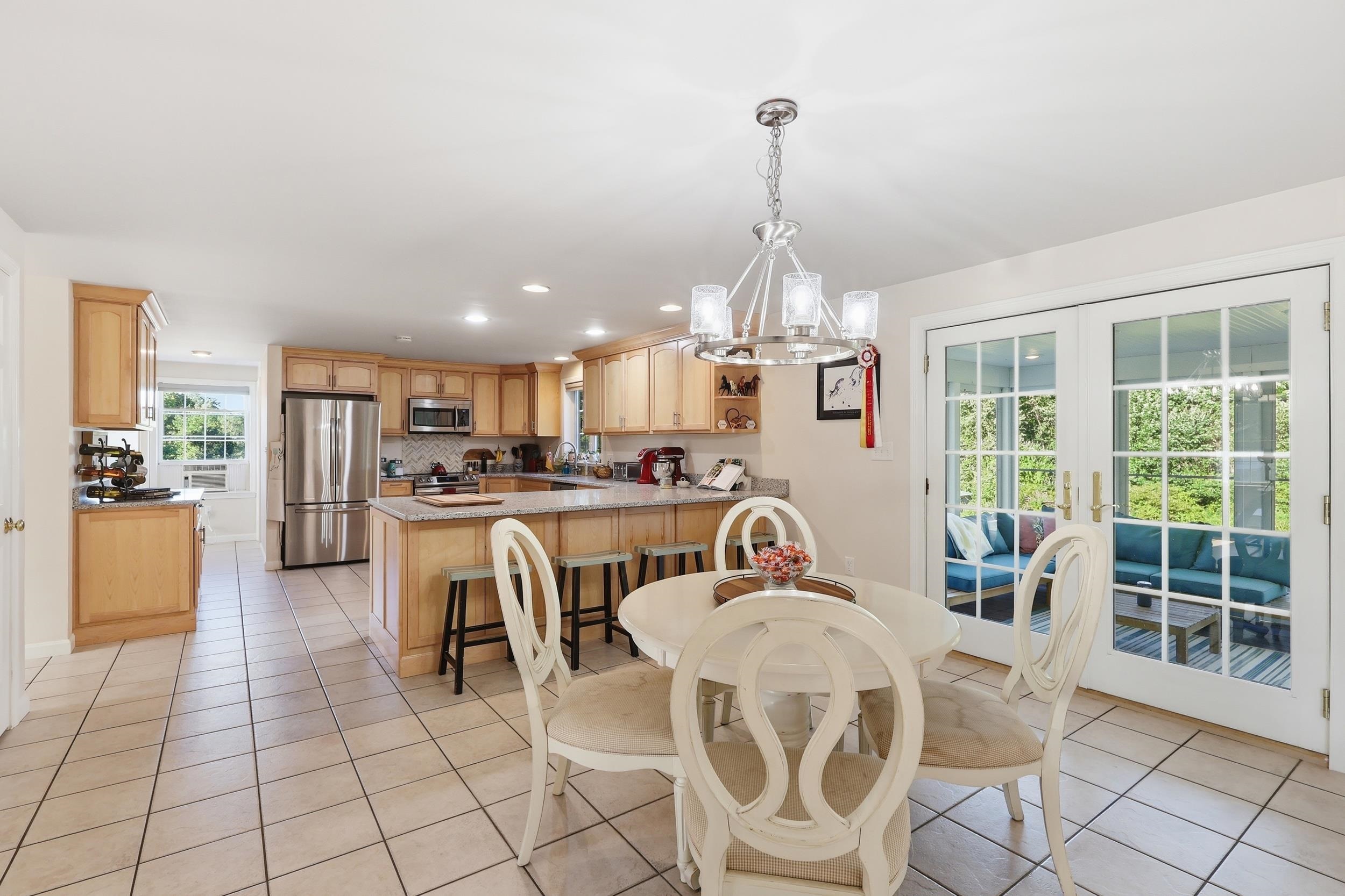 8 Lavoie Way, Somersworth, NH 03878