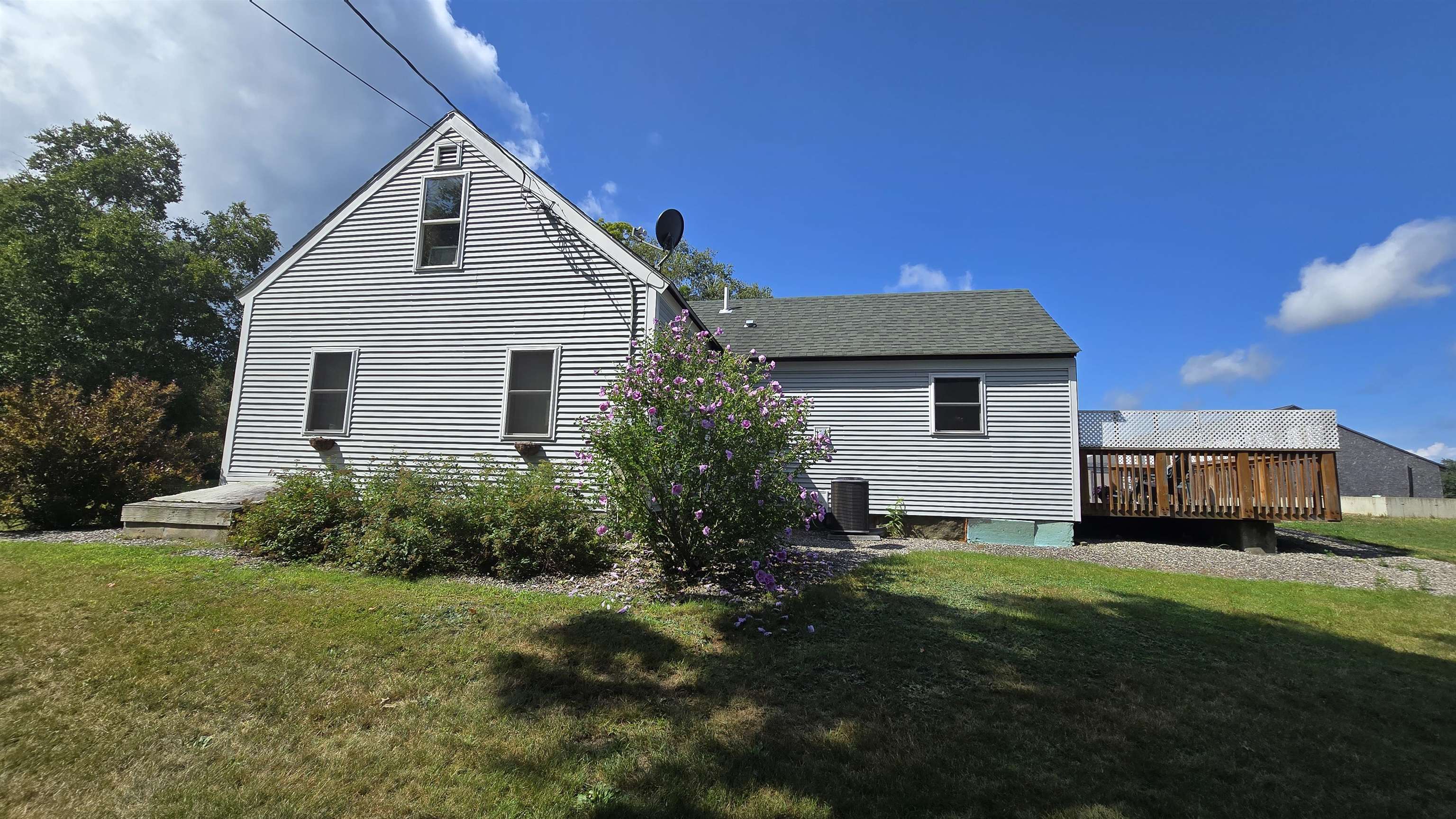 168 Union Rd, Belmont, NH 03220