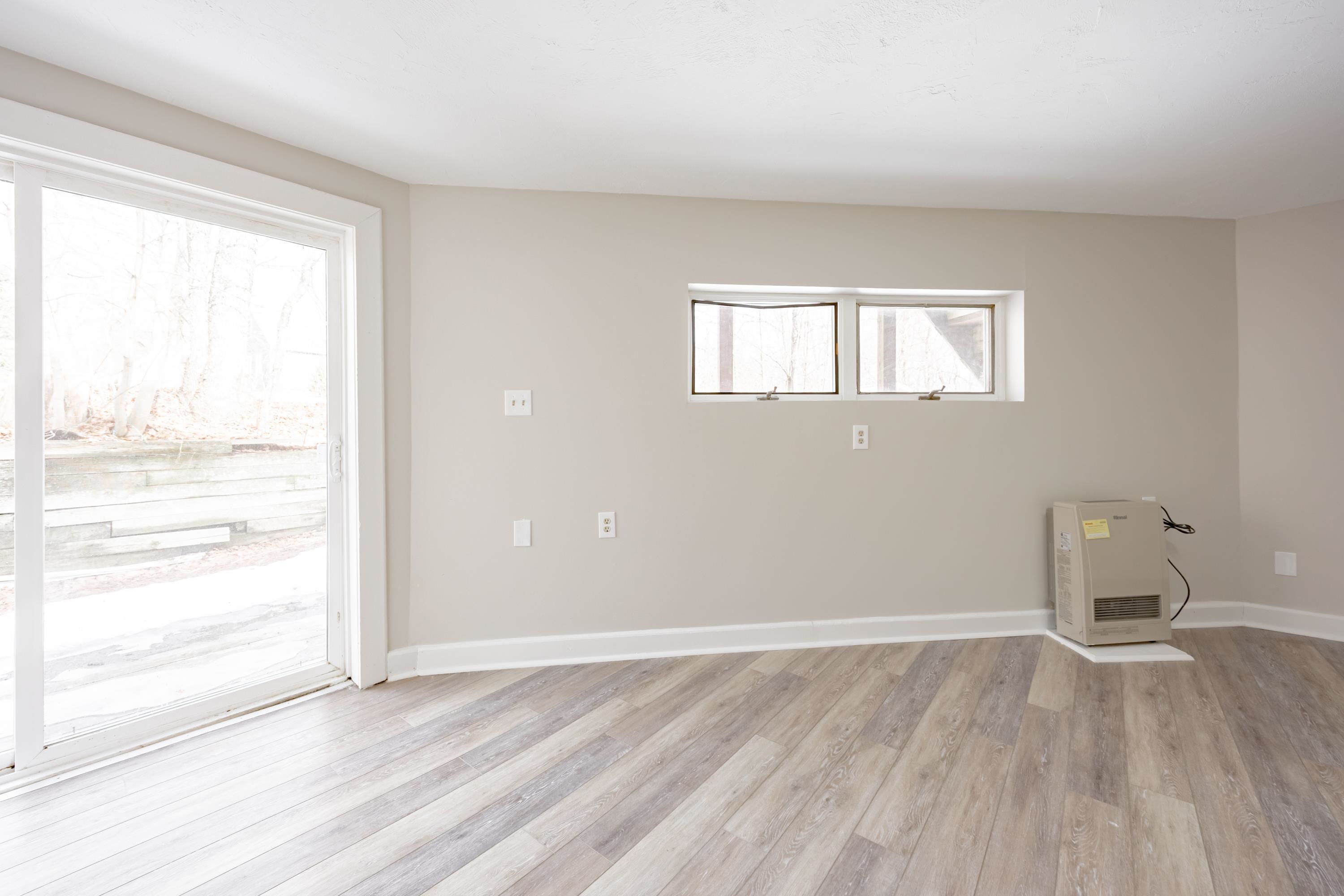 7 Crescent St, Pittsfield, NH 03263