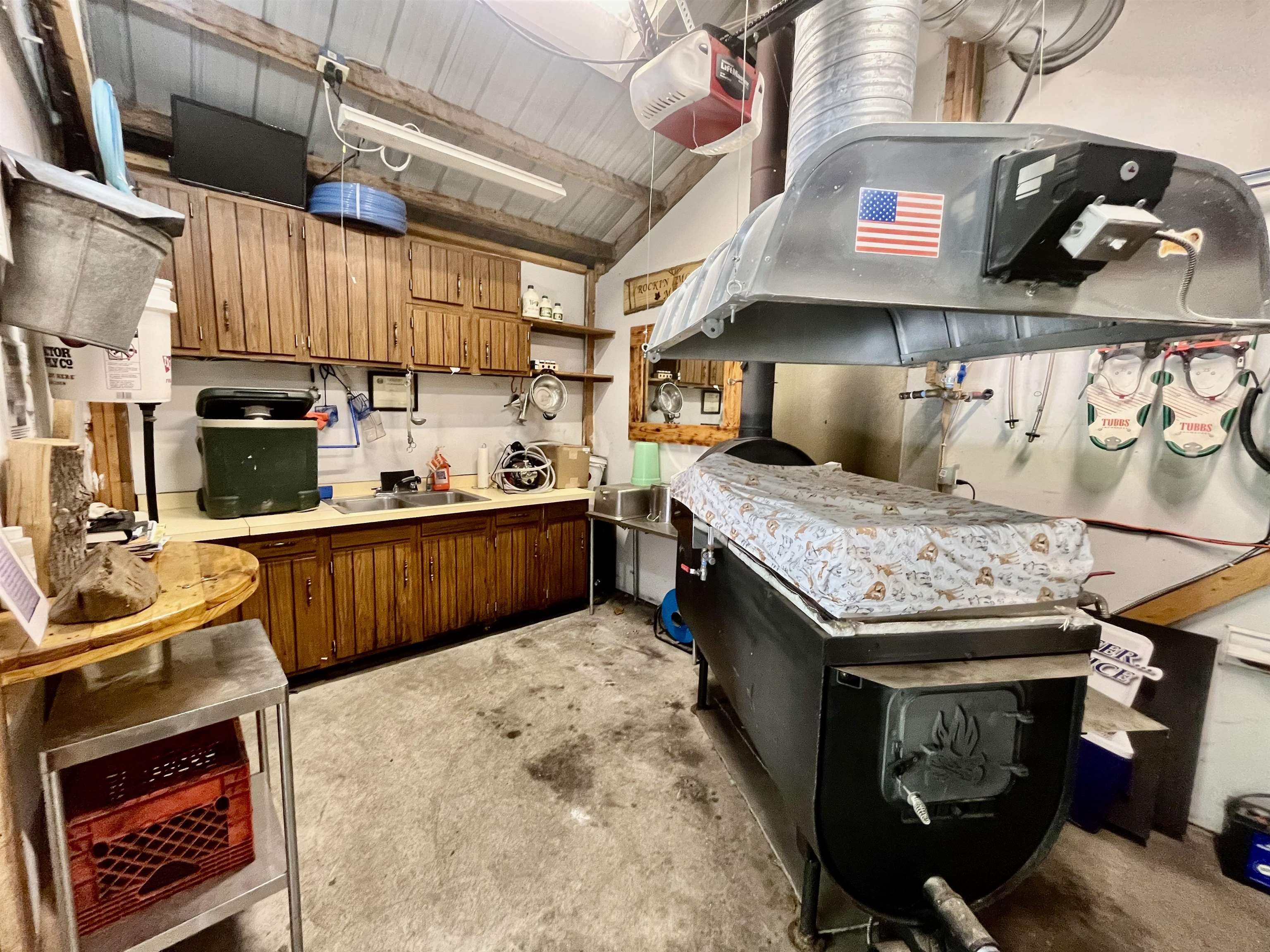466 Rockingham St, Berlin, NH 03570