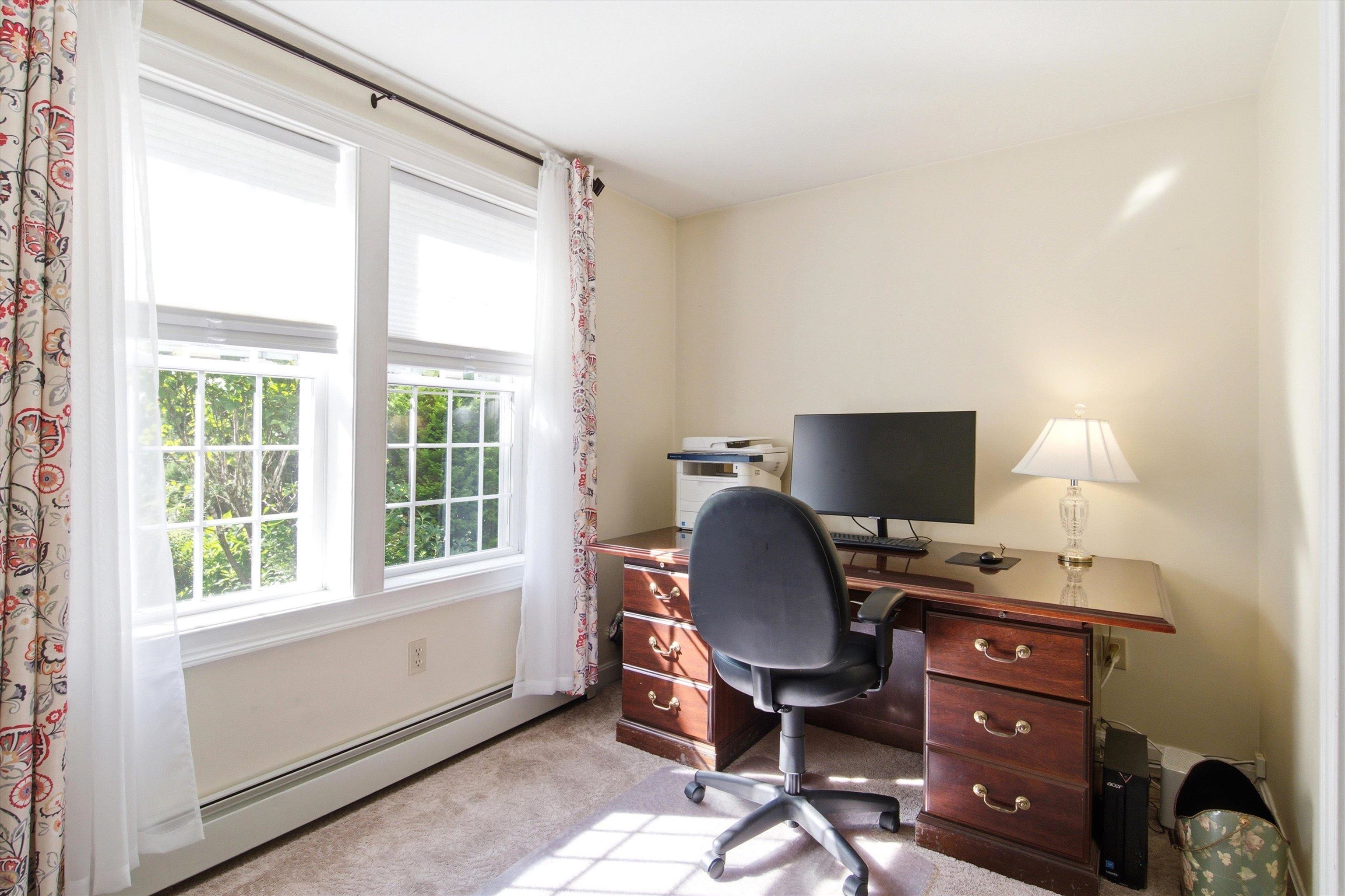 Photo 23 of 60