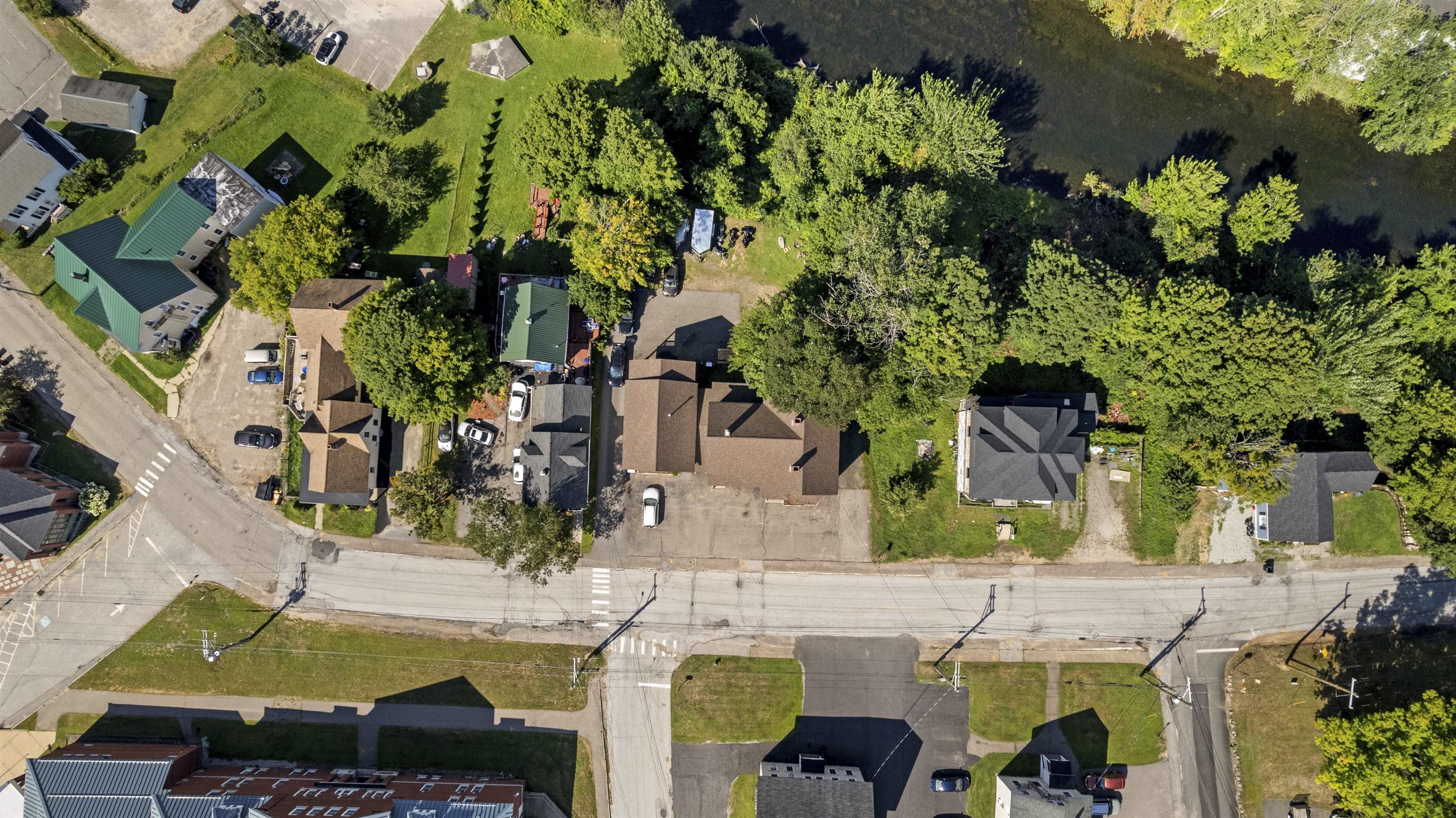 12 Elm St, Northfield, NH 03276