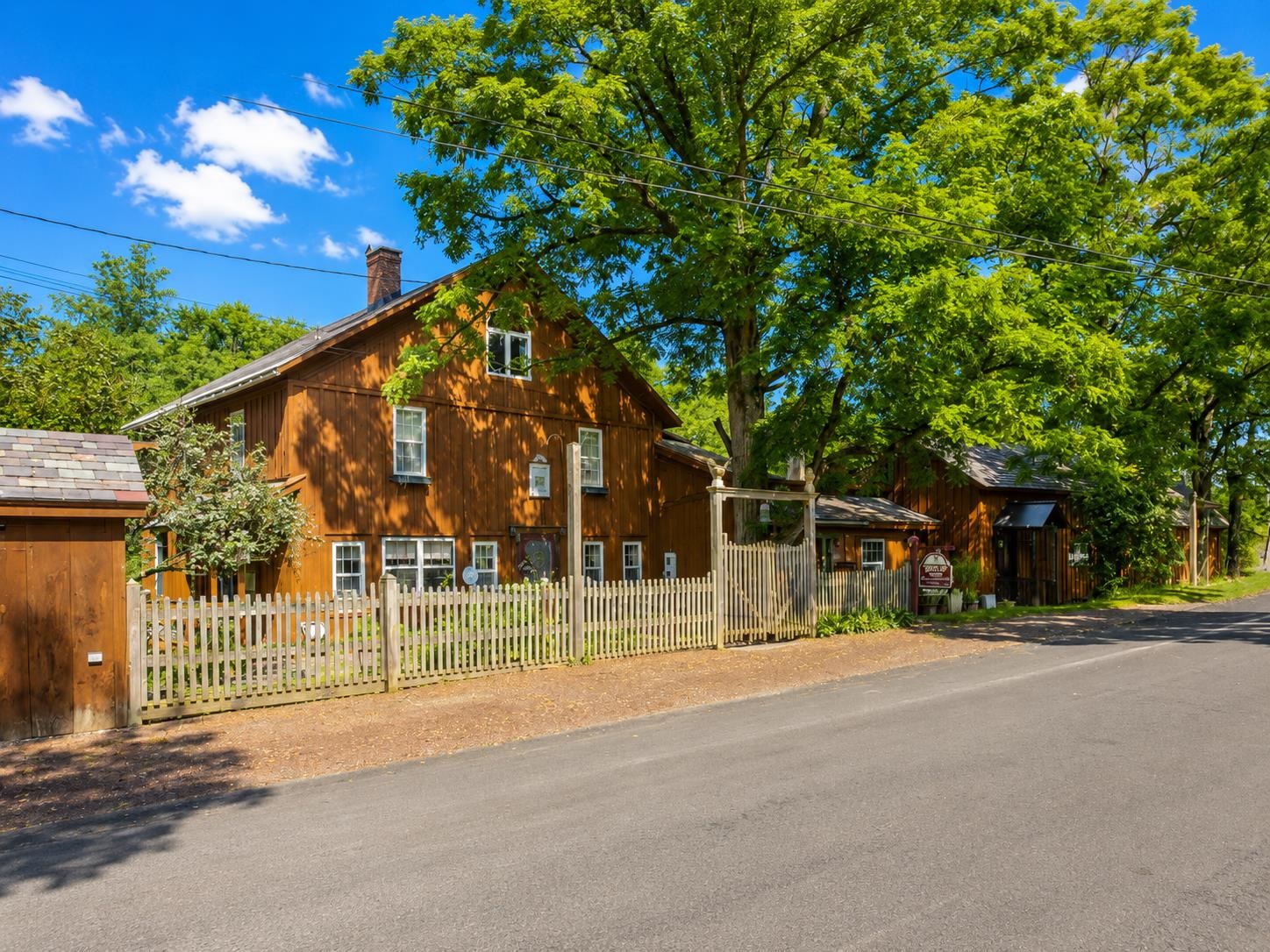 3rd image of 212 Thrall Rd, Poultney, VT 05701 | MLS# 5106850