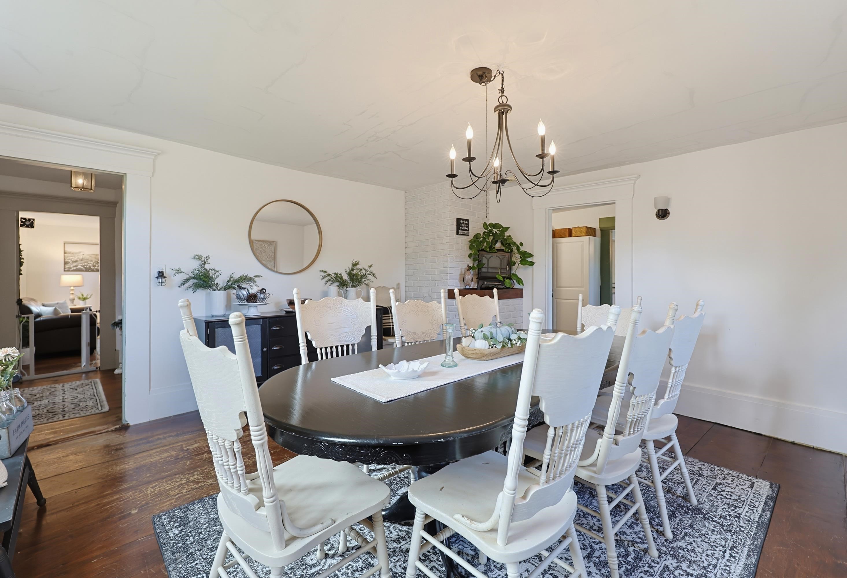 Formal dining room
