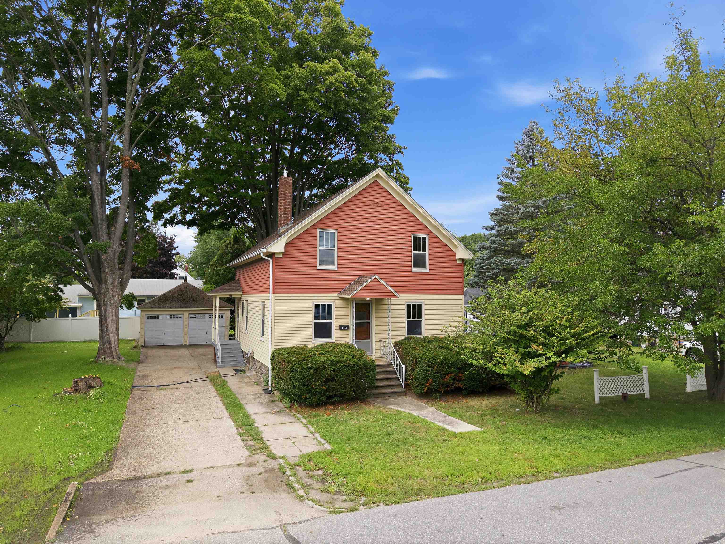 816 Page St, Manchester, NH 03109